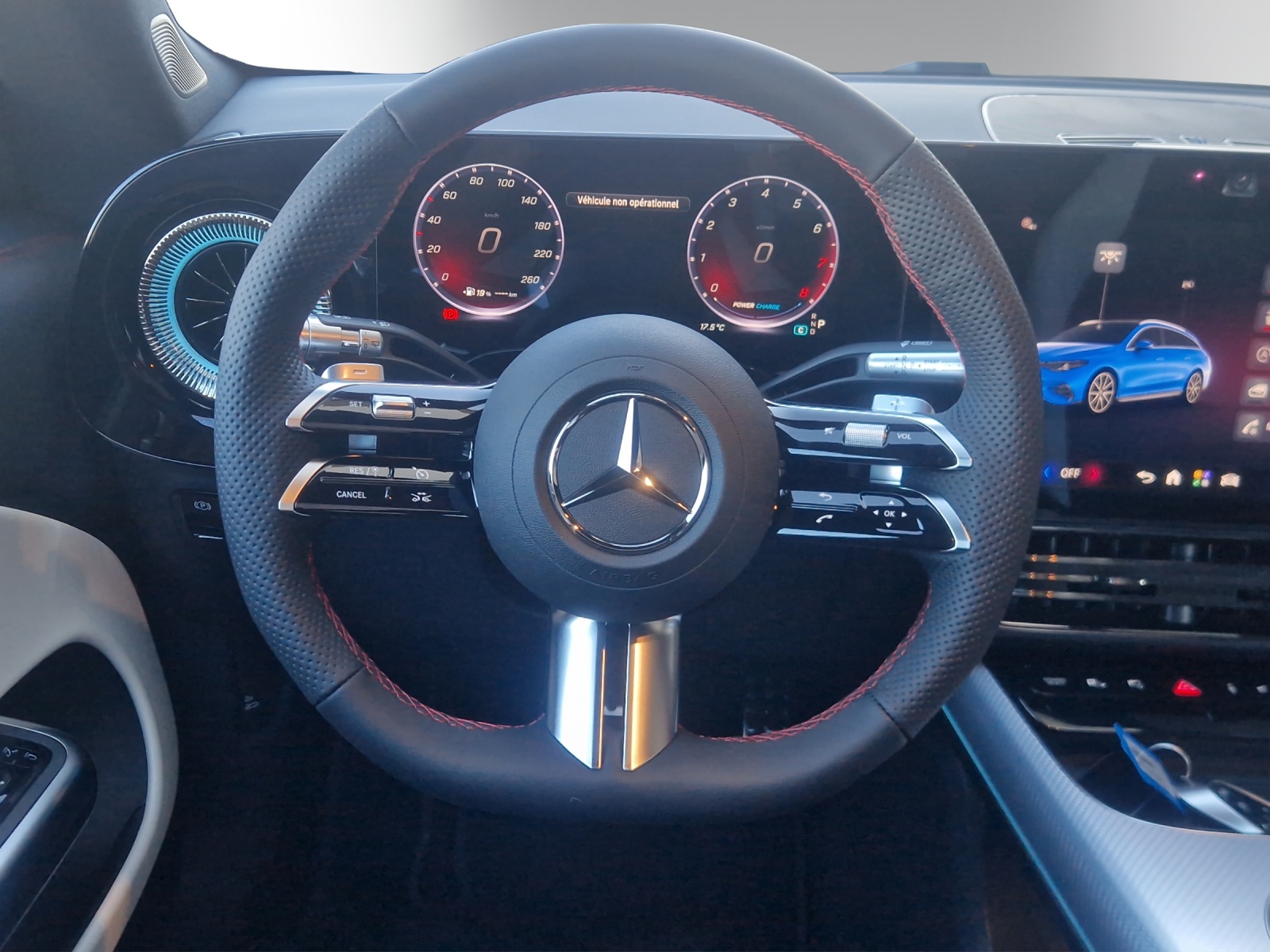 MERCEDES-BENZ CLA 220 8G-DCT 4Matic-image-6