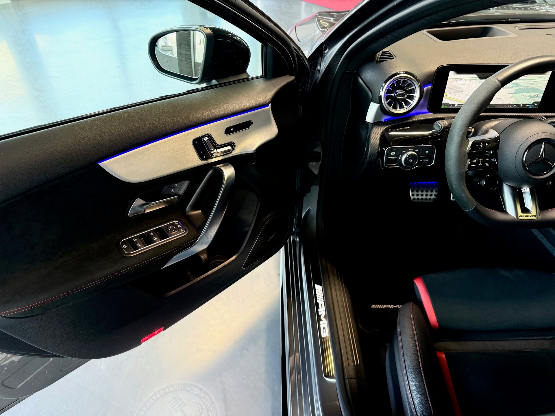 MERCEDES-BENZ A AMG 45 S 4Matic+ 8G-DCT-image-8