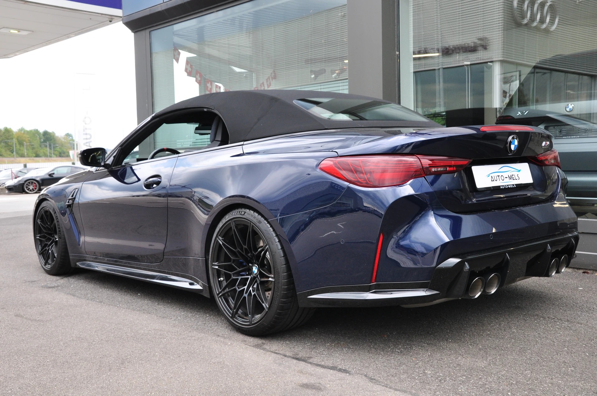 BMW M4 Cabrio Competition M xDrive-image-18