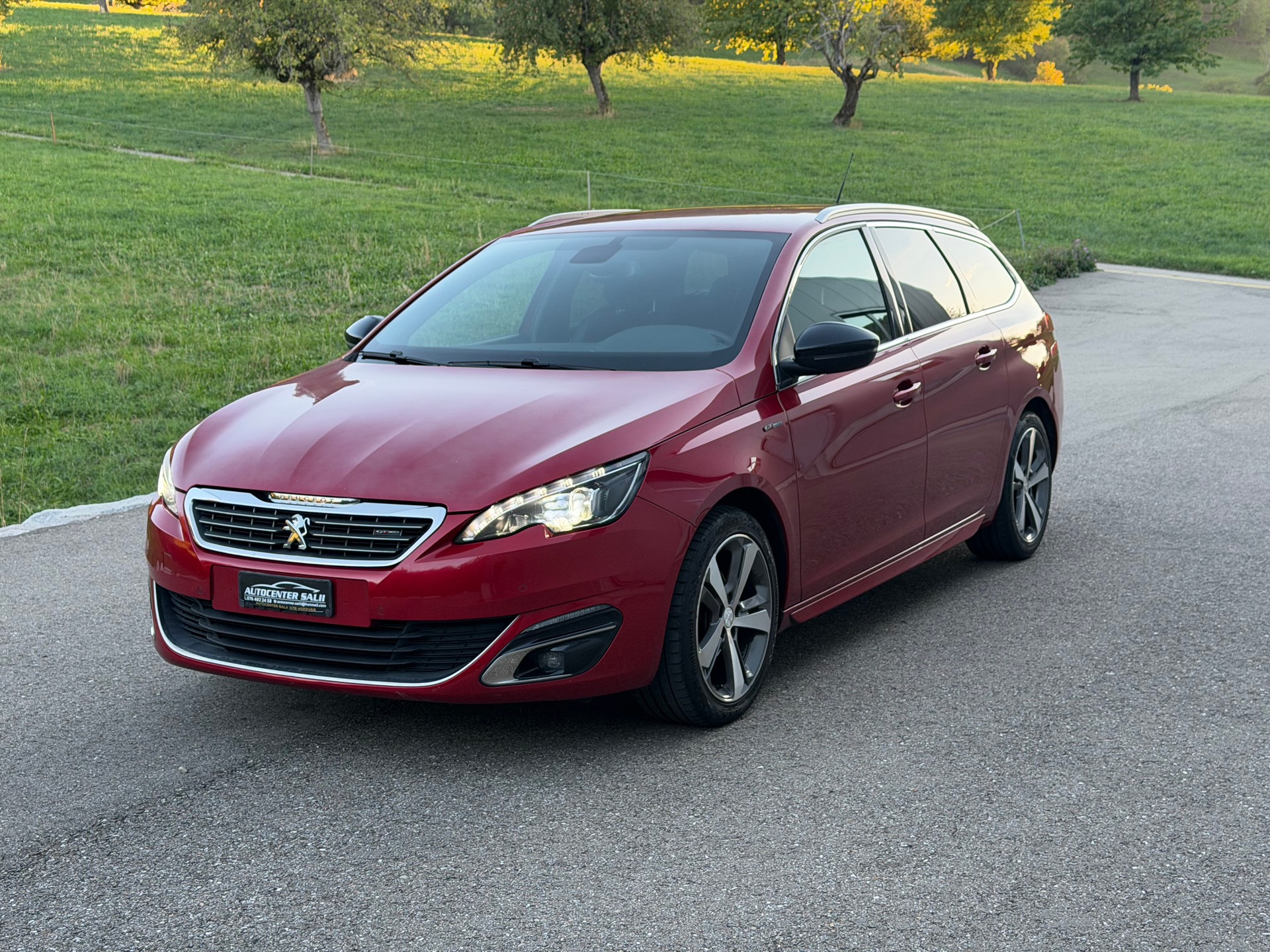 PEUGEOT 308 SW 1.2 THP GT Line