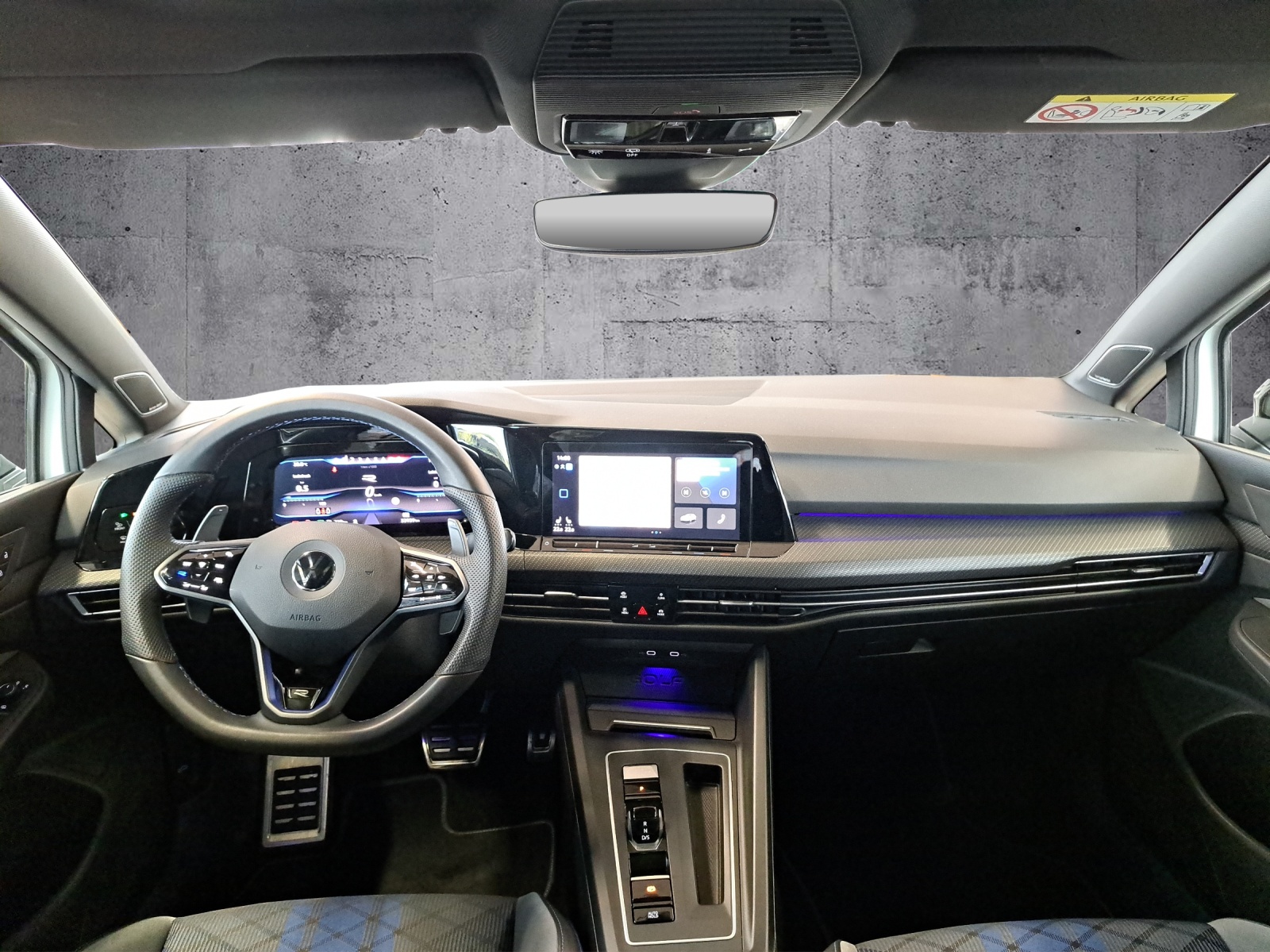VW Golf VIII 2.0 TSI R DSG 4motio-image-10