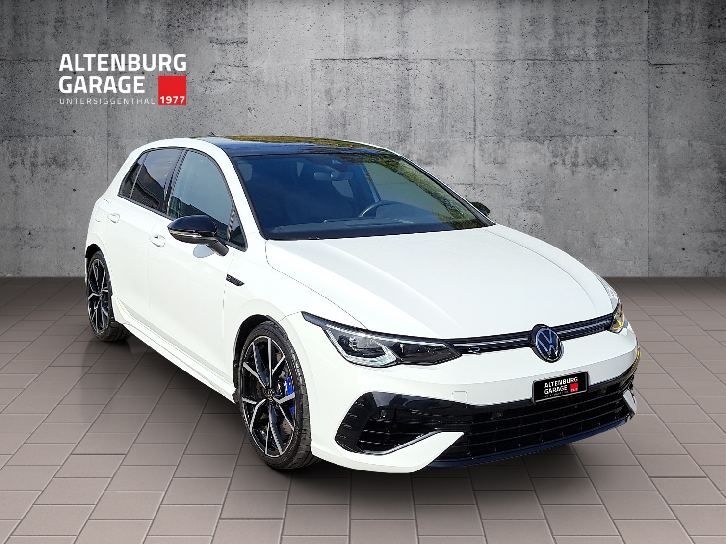 VW Golf VIII 2.0 TSI R DSG 4motio-image-6