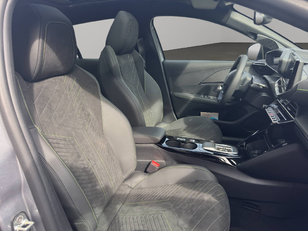 PEUGEOT 208 1.2 Hybrid 145 GT Exclusive-image-10