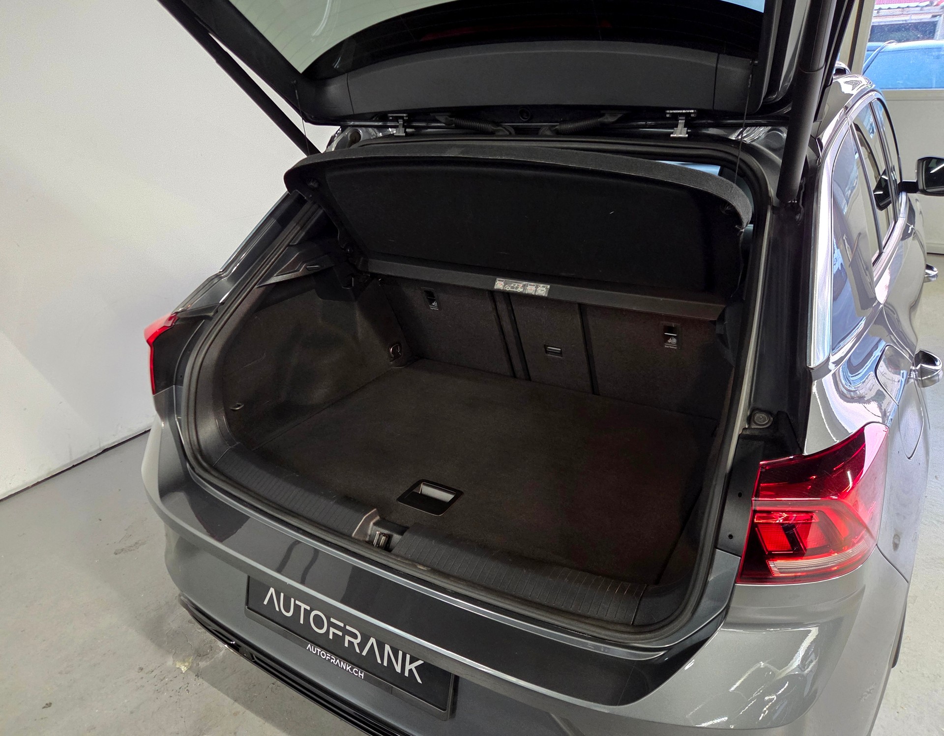 VW T-Roc 2.0 TSI R DSG 4motion-image-23