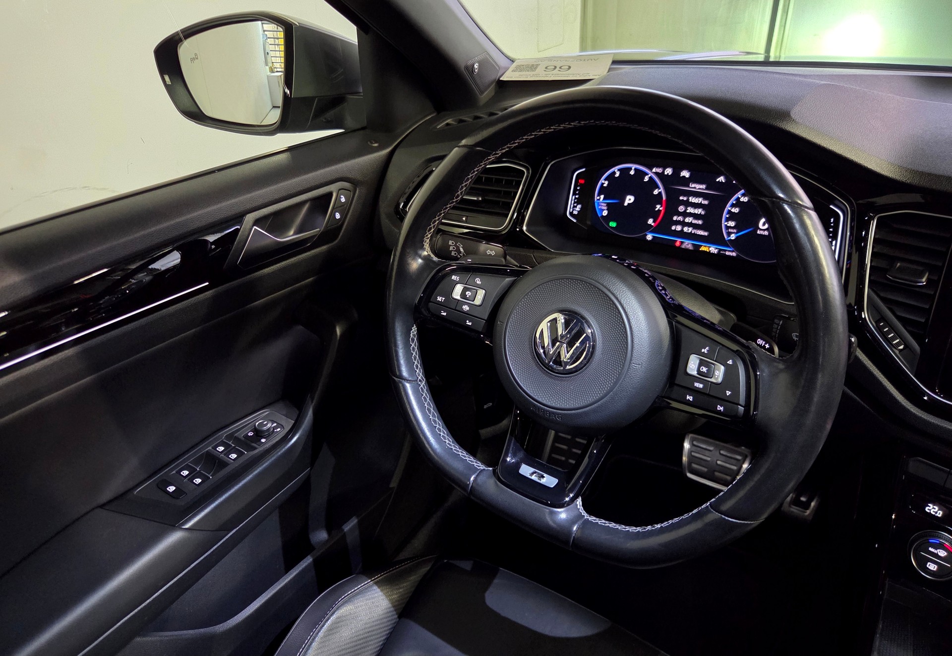 VW T-Roc 2.0 TSI R DSG 4motion-image-18