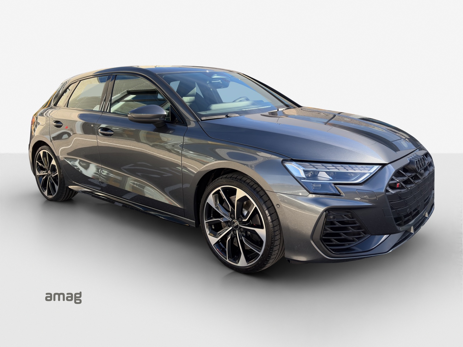 AUDI S3 Sportback TFSI quattro S-tronic-image-5