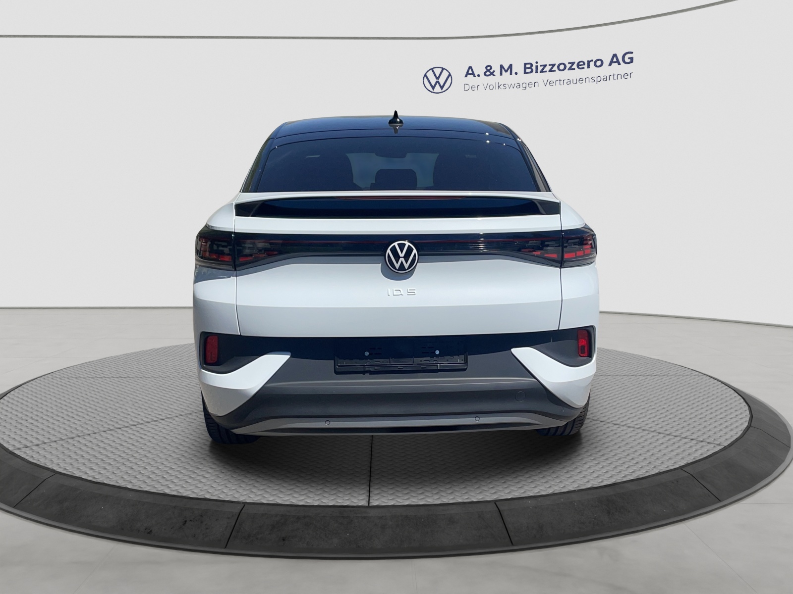 VW ID.5 Pro Performance 77 kWh-showroom-element-3
