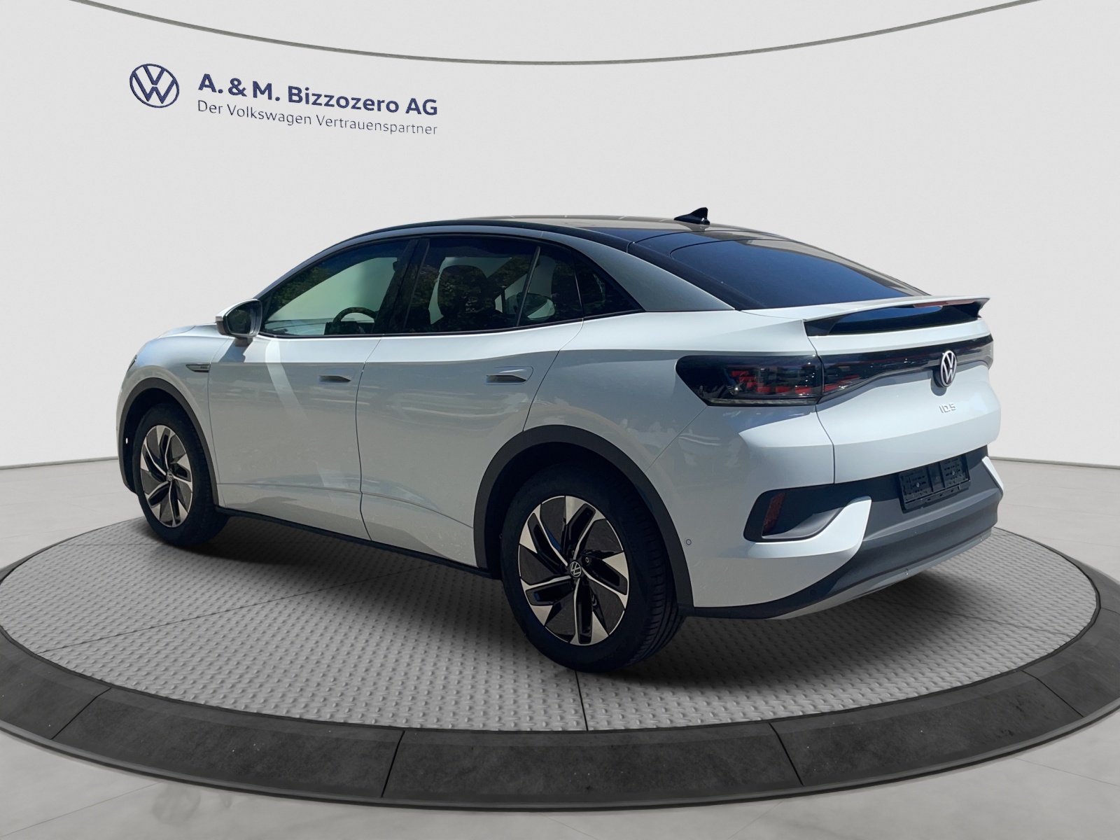 VW ID.5 Pro Performance 77 kWh-showroom-element-2