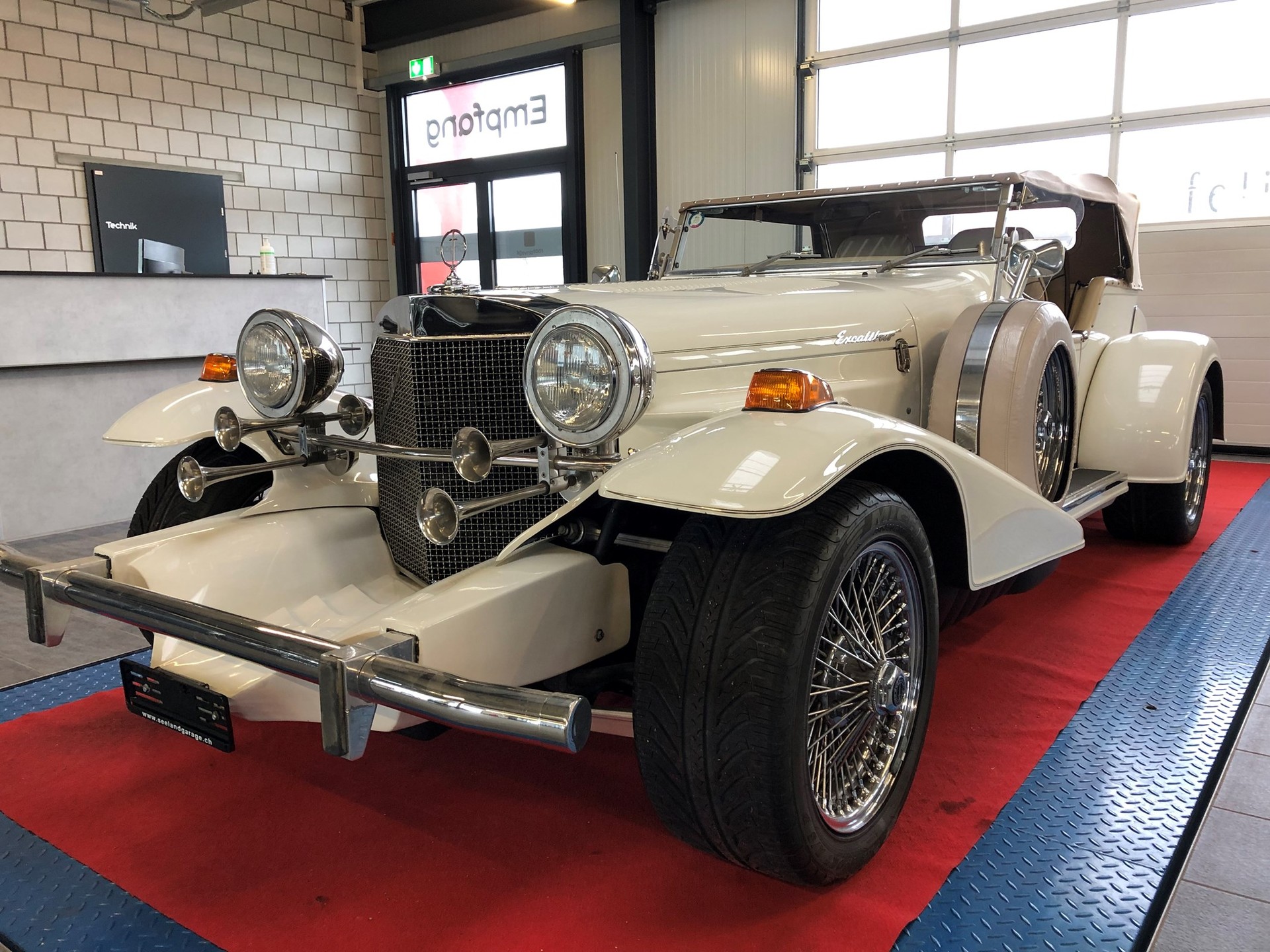 EXCALIBUR Roadster Limited Edition 18 / 100-image-4