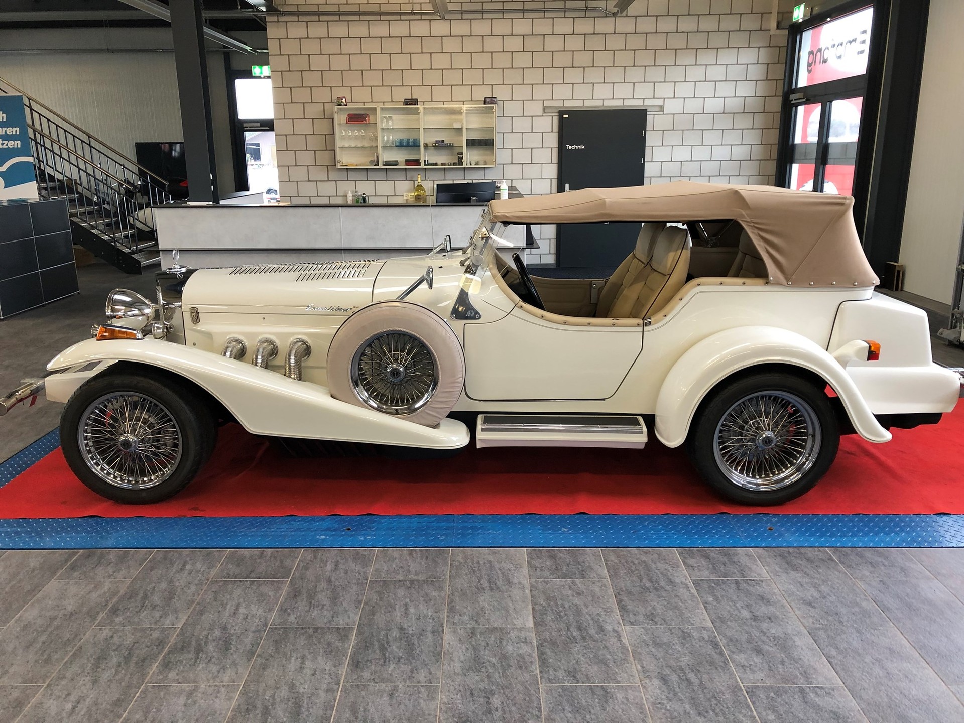 EXCALIBUR Roadster Limited Edition 18 / 100-image-6