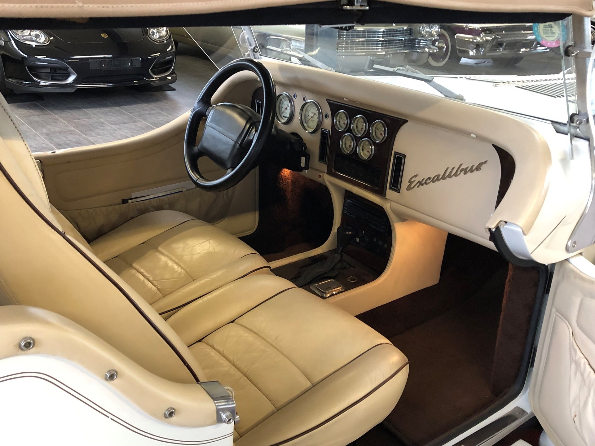 EXCALIBUR Roadster Limited Edition 18 / 100-image-31