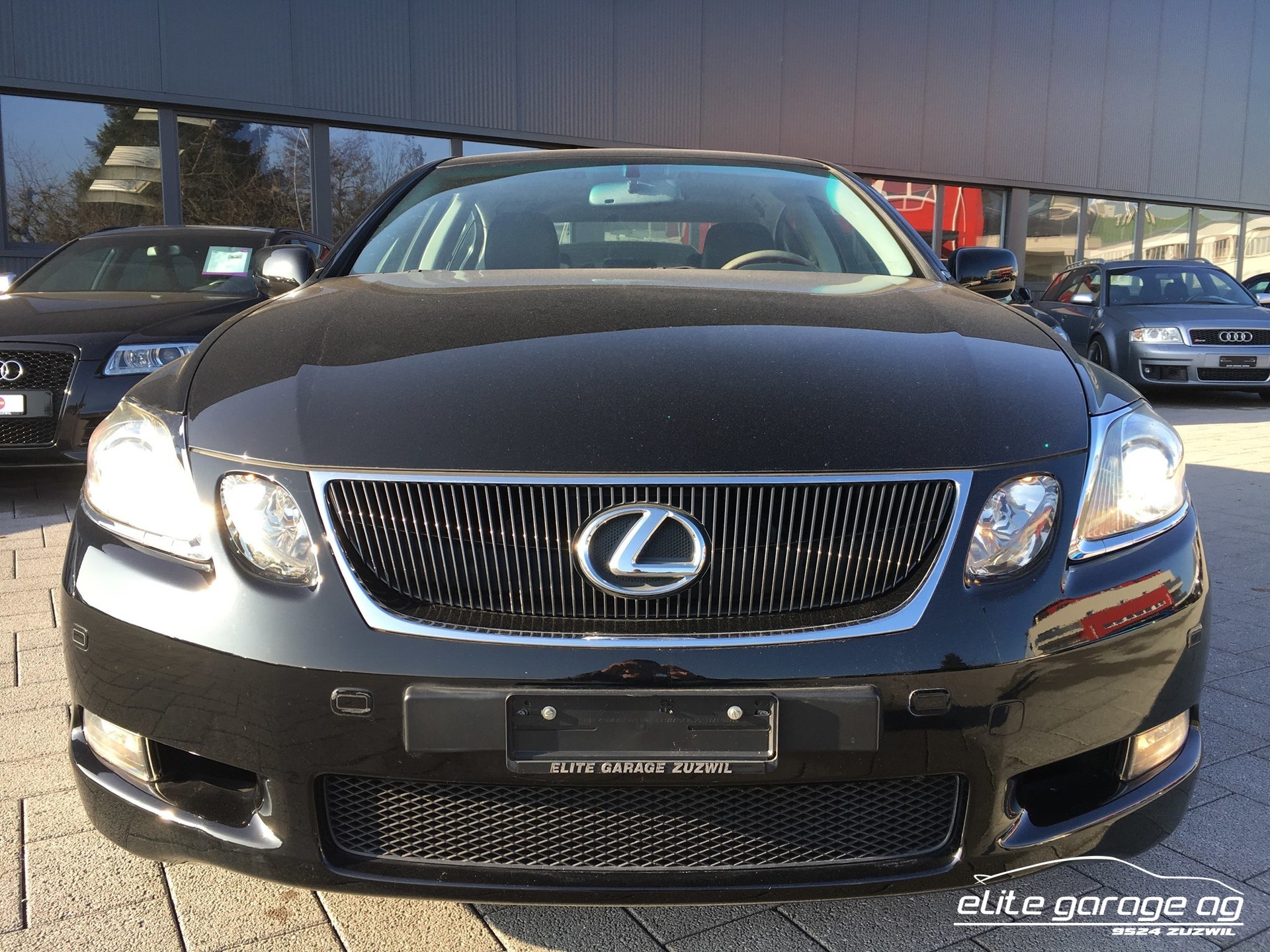 LEXUS GS 450h-image-2
