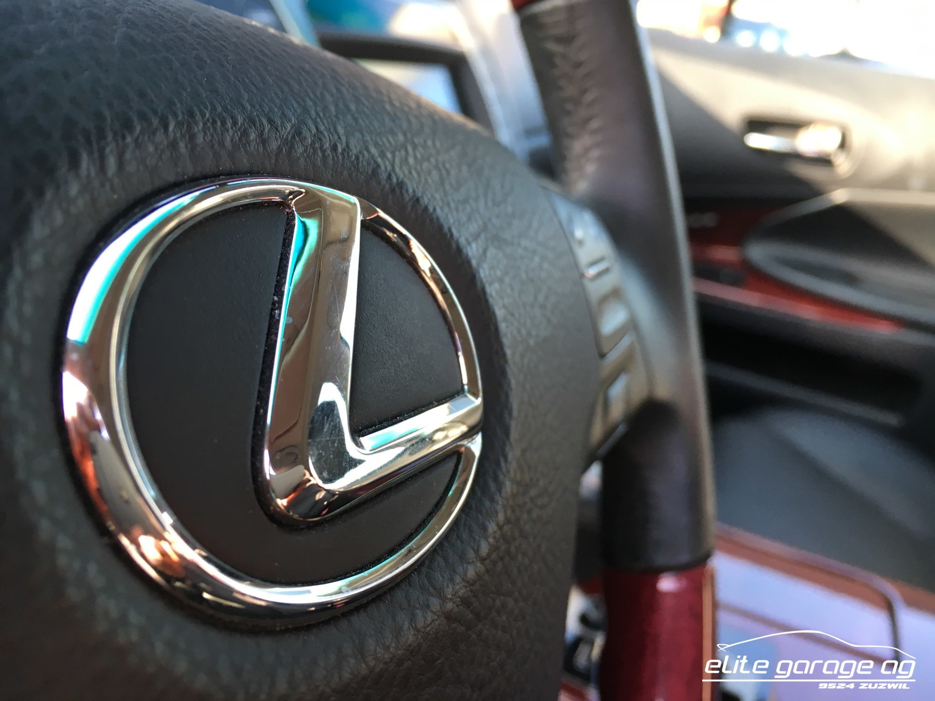 LEXUS GS 450h-image-12