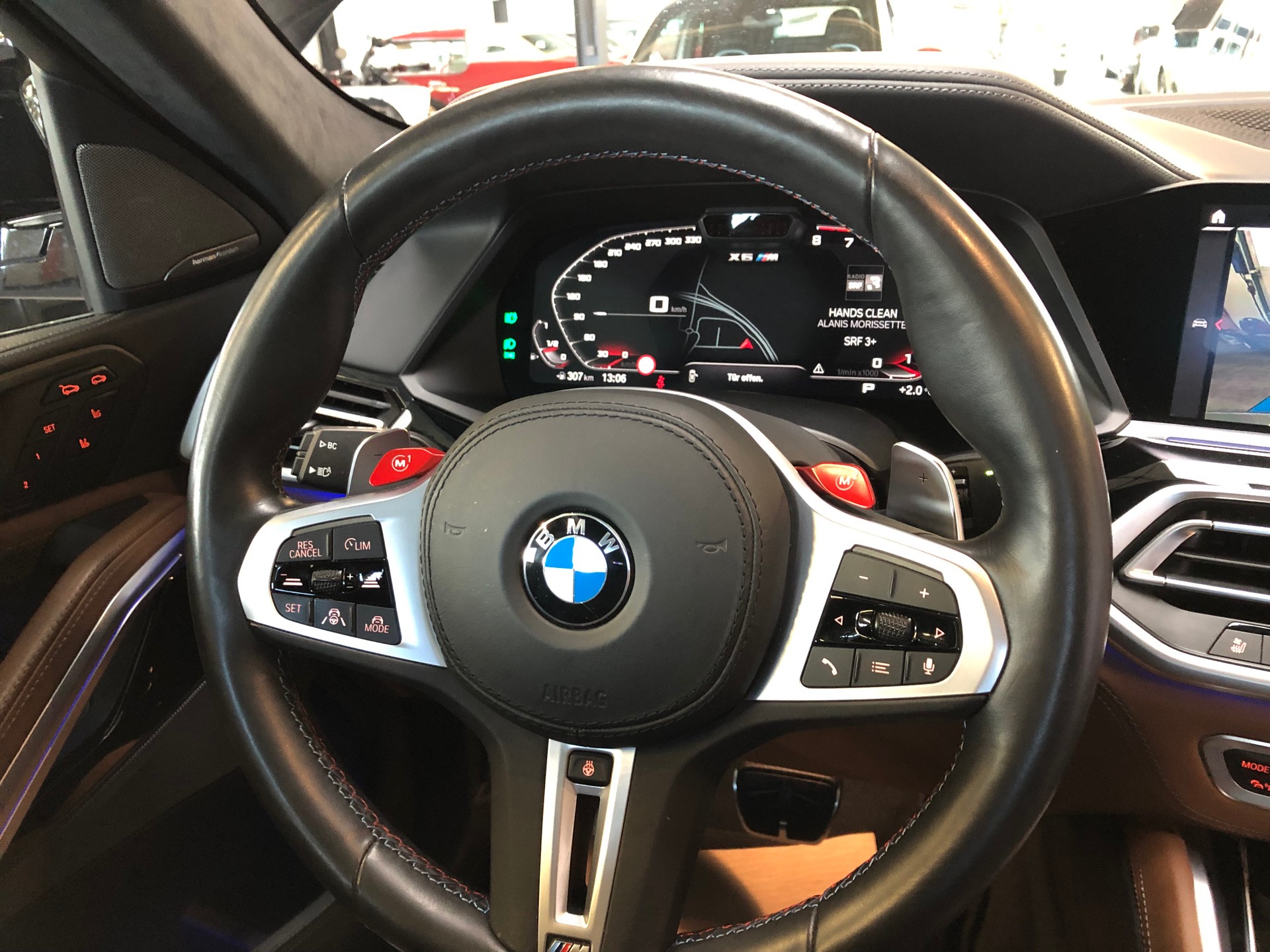 BMW X6M Steptronic M Competition-image-19