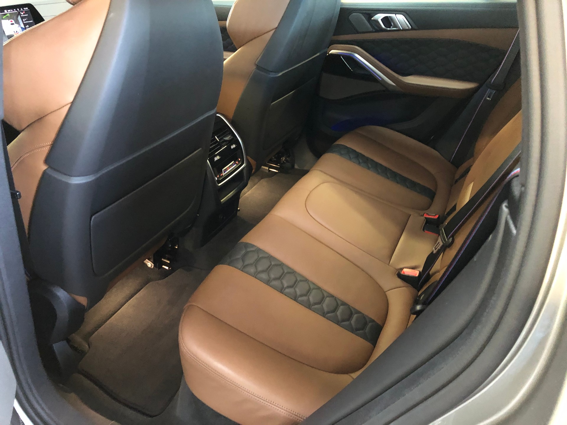 BMW X6M Steptronic M Competition-image-28