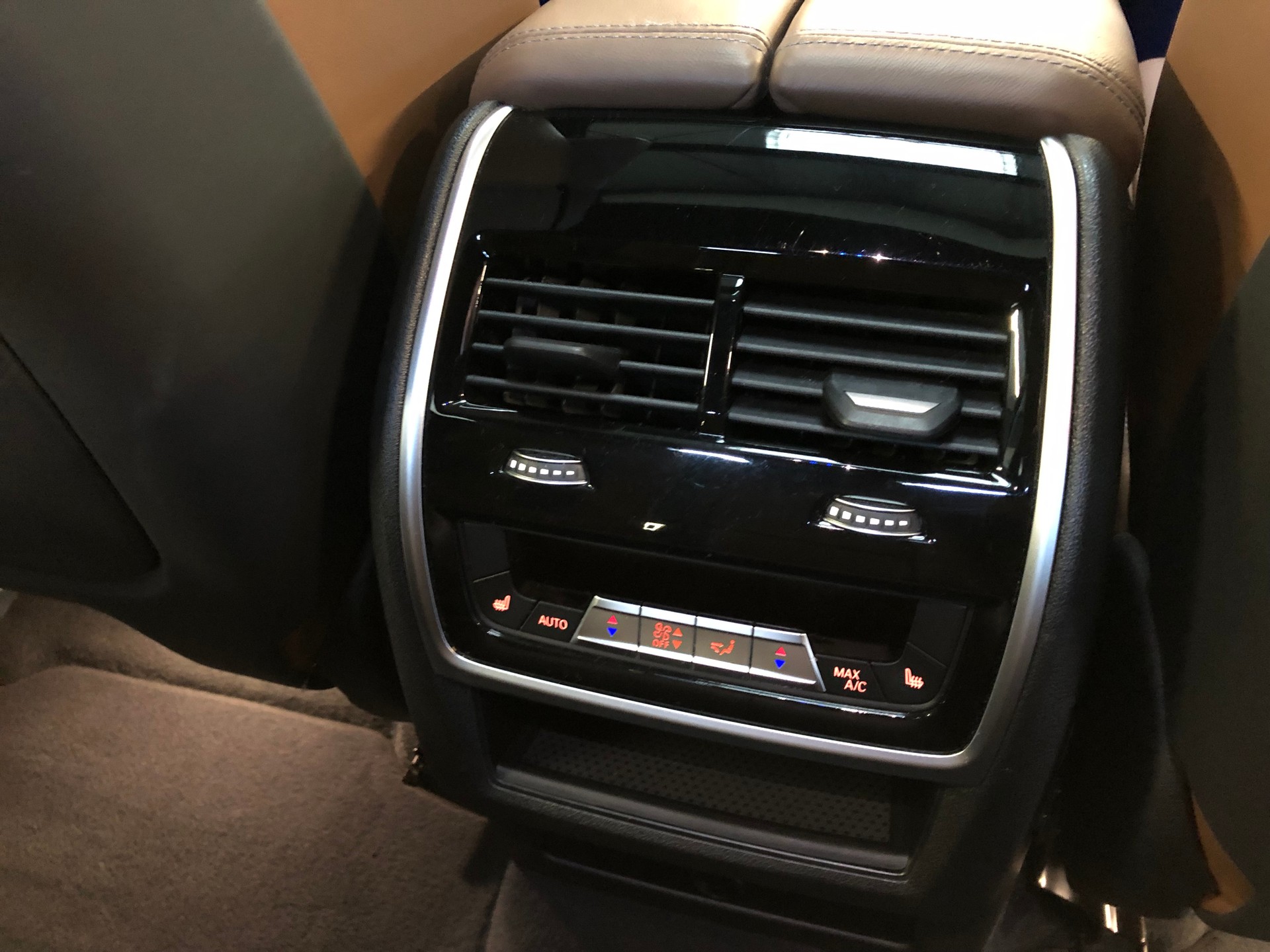 BMW X6M Steptronic M Competition-image-22