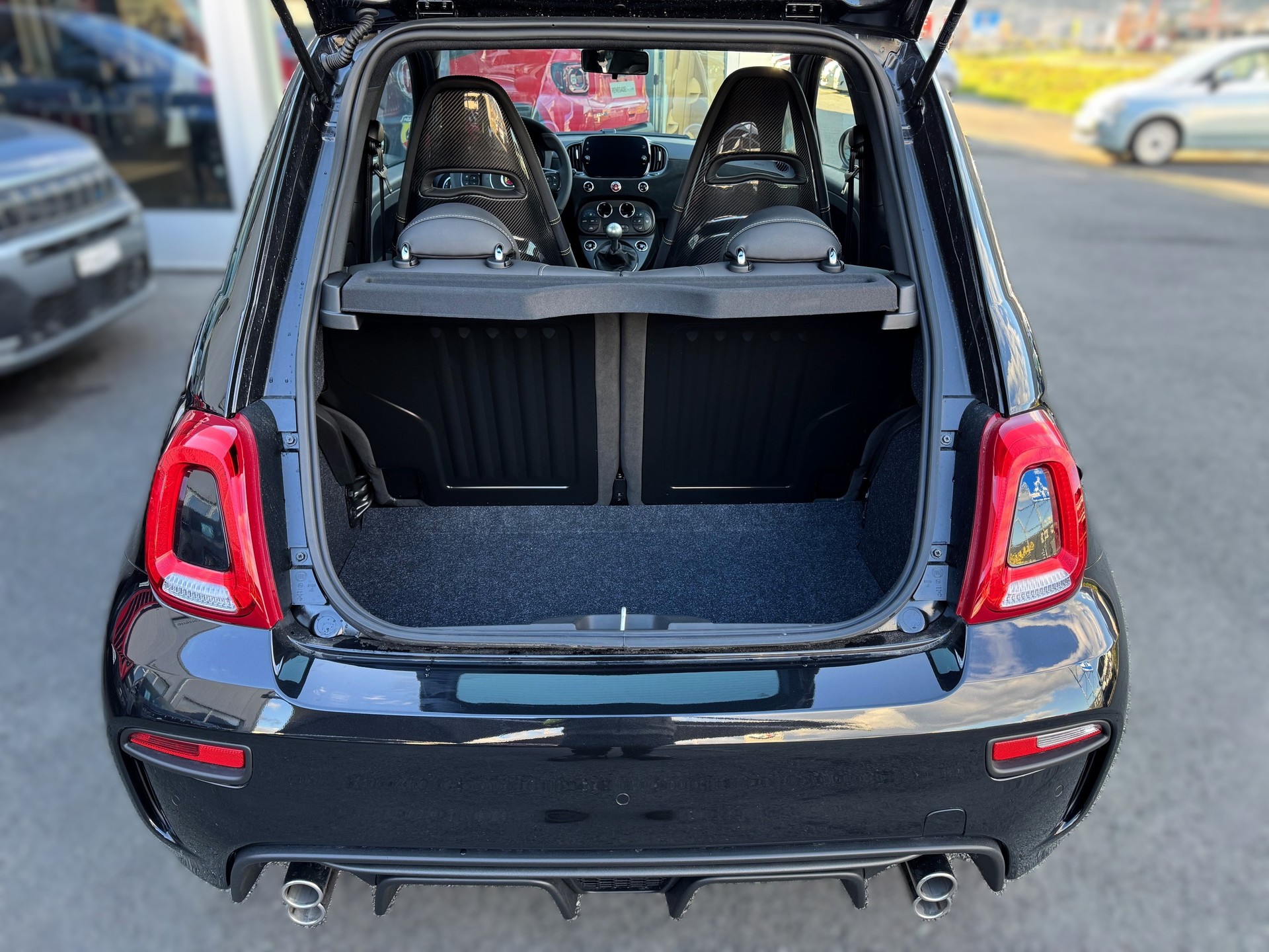 FIAT 695 1.4 16V Turbo Abarth 75e Anniversario-image-16