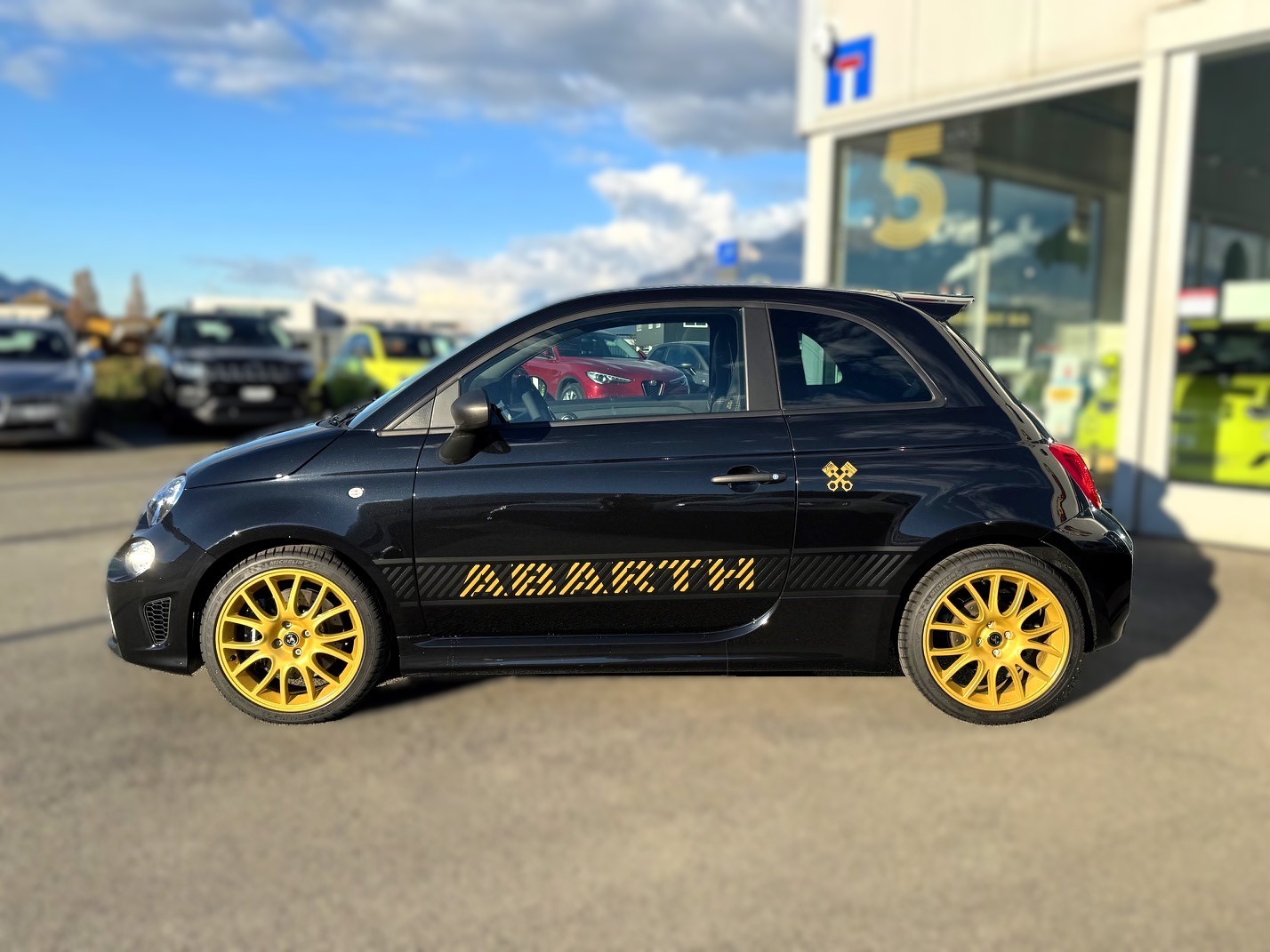 FIAT 695 1.4 16V Turbo Abarth 75e Anniversario-showroom-element-2