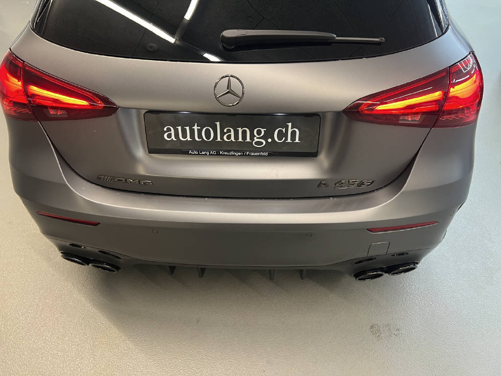 MERCEDES-BENZ A 45 S AMG 4matic+-image-6