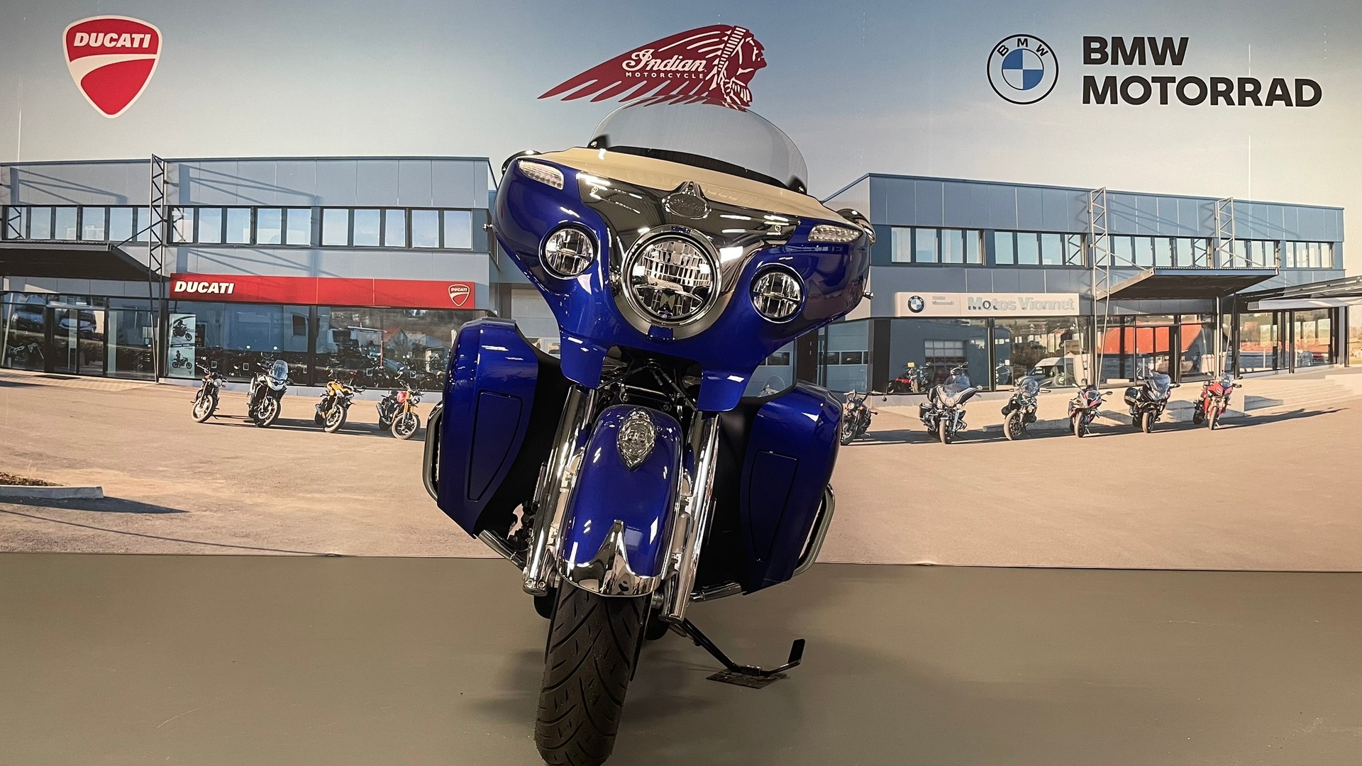 INDIAN ROADMASTER-image-1