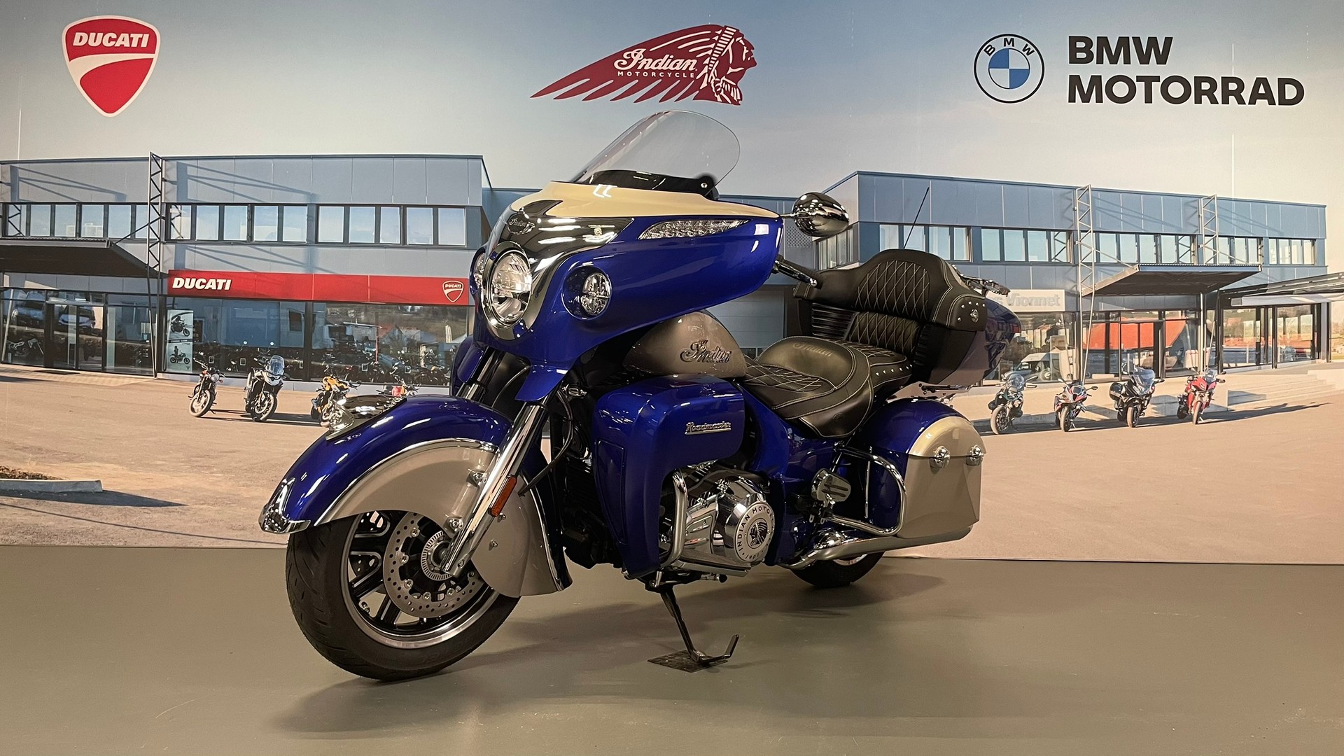 INDIAN ROADMASTER-image-2