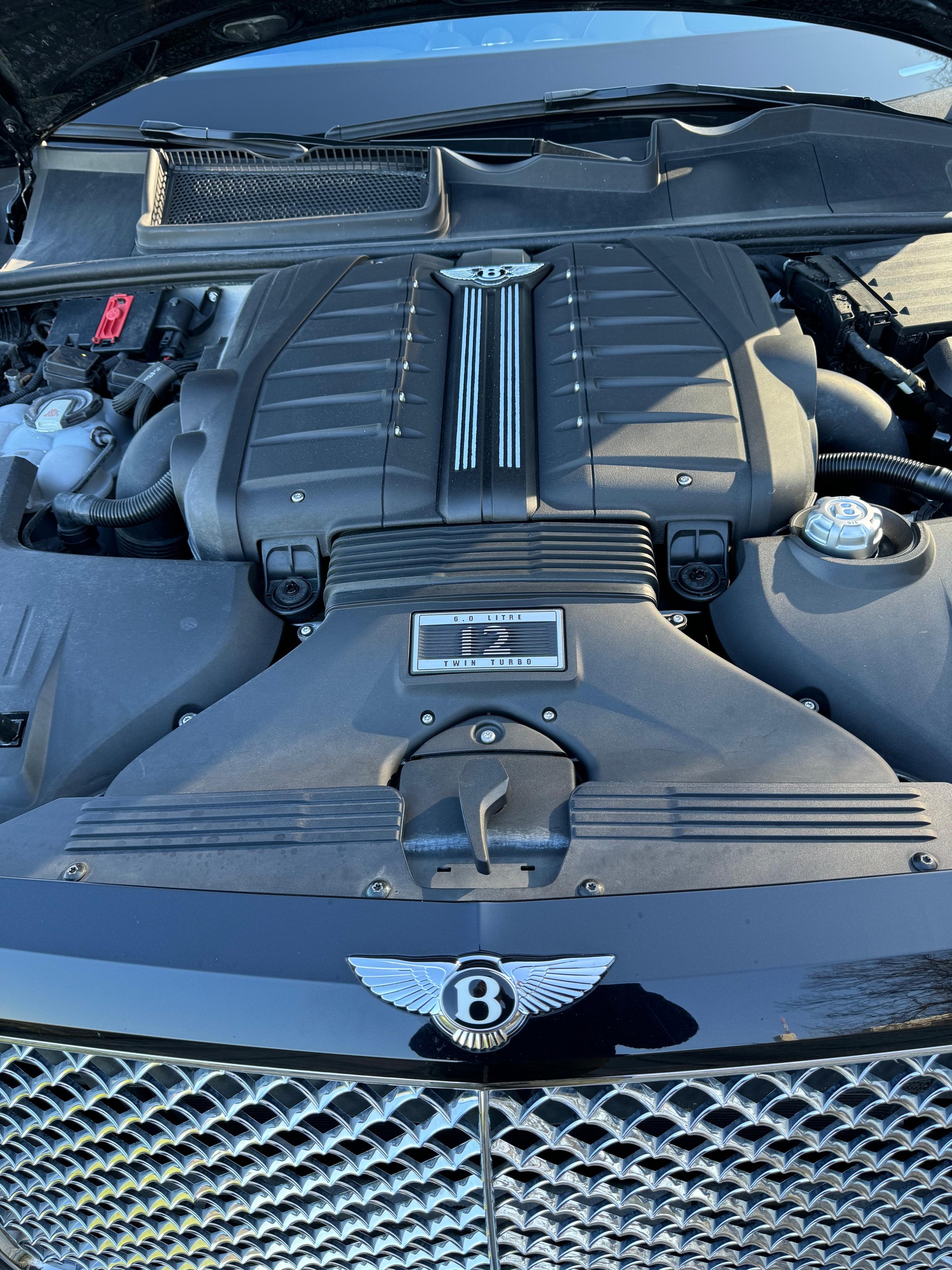 BENTLEY Bentayga W12 First Edition-image-24