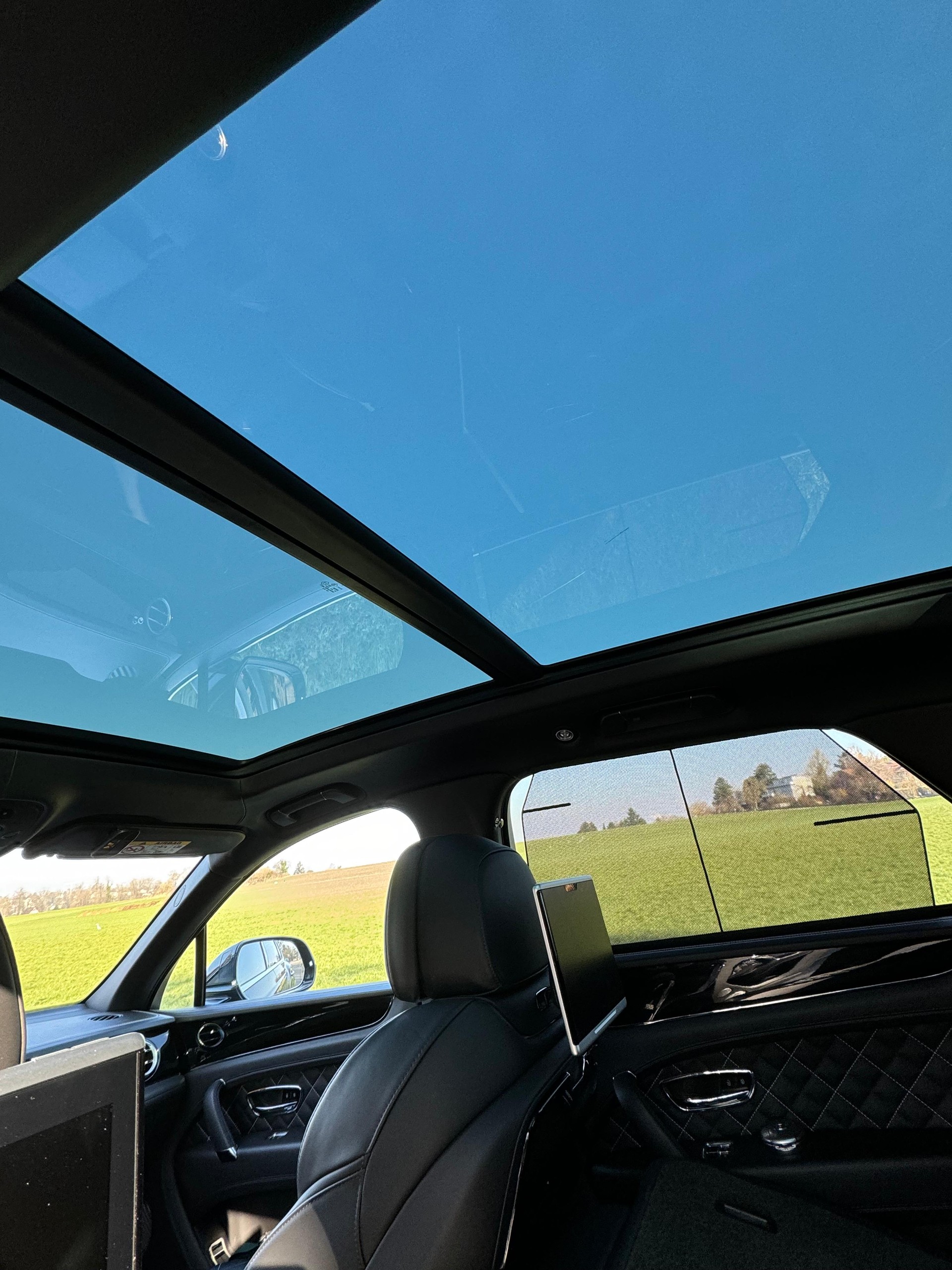 BENTLEY Bentayga W12 First Edition-image-15