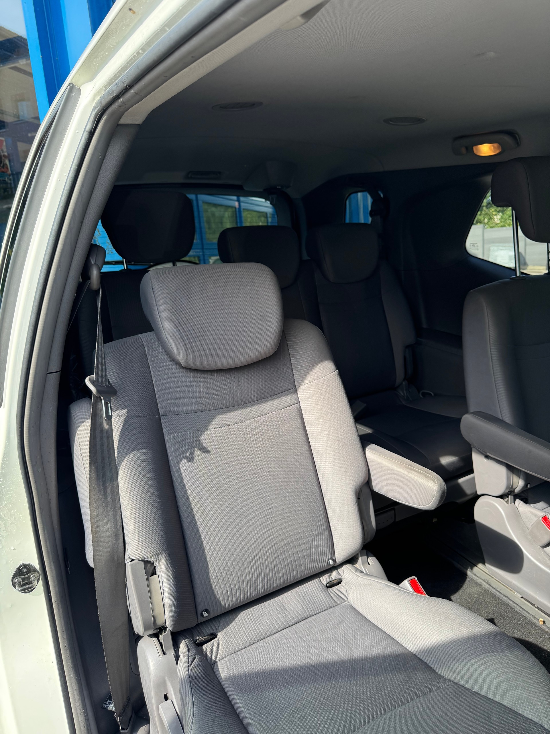 KGM-SsangYong Rodius SV200 e-XDi Quartz 2WD-image-12