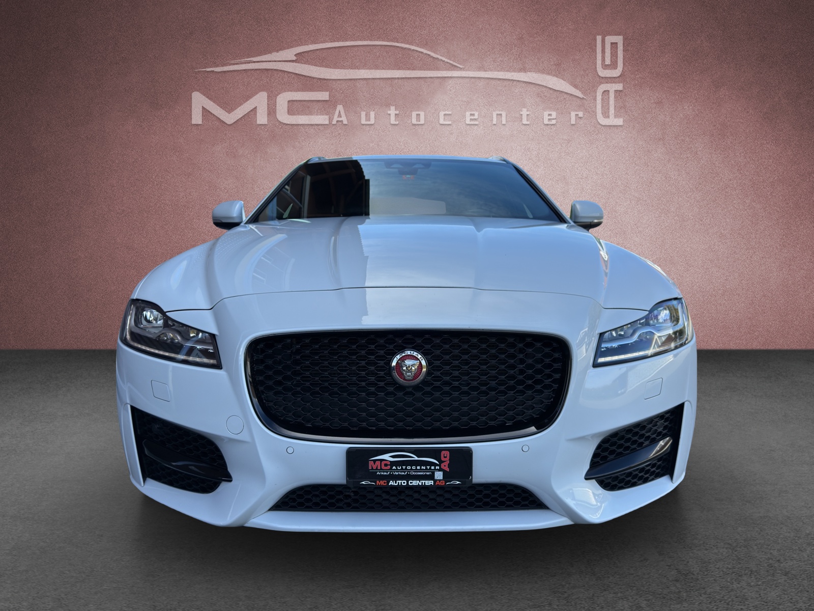 JAGUAR XF Sportbrake 20d R-Sport AWD Automatic-image-3