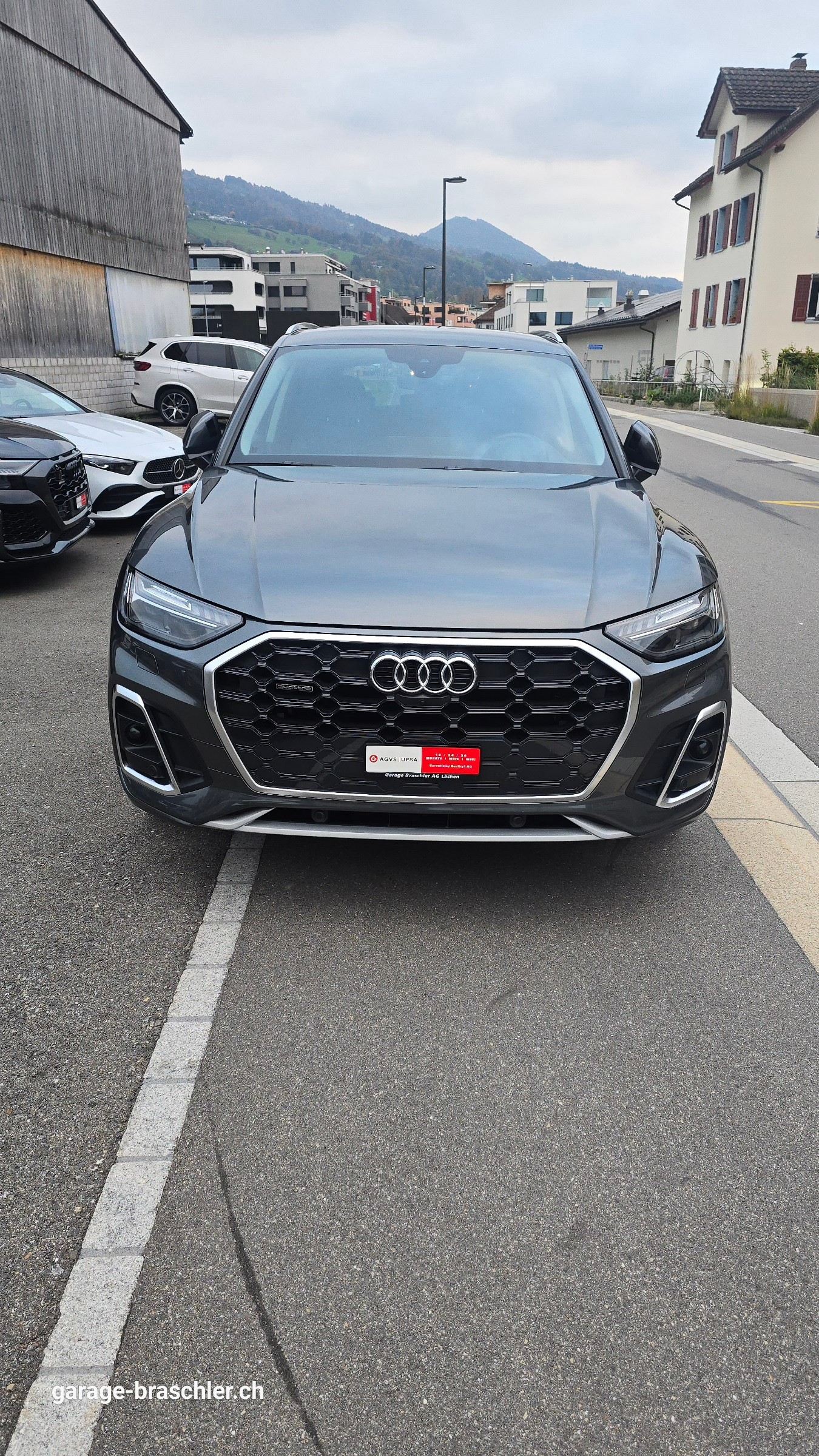 AUDI Q5 40 TDI S-line quattro S-tronic-image-5