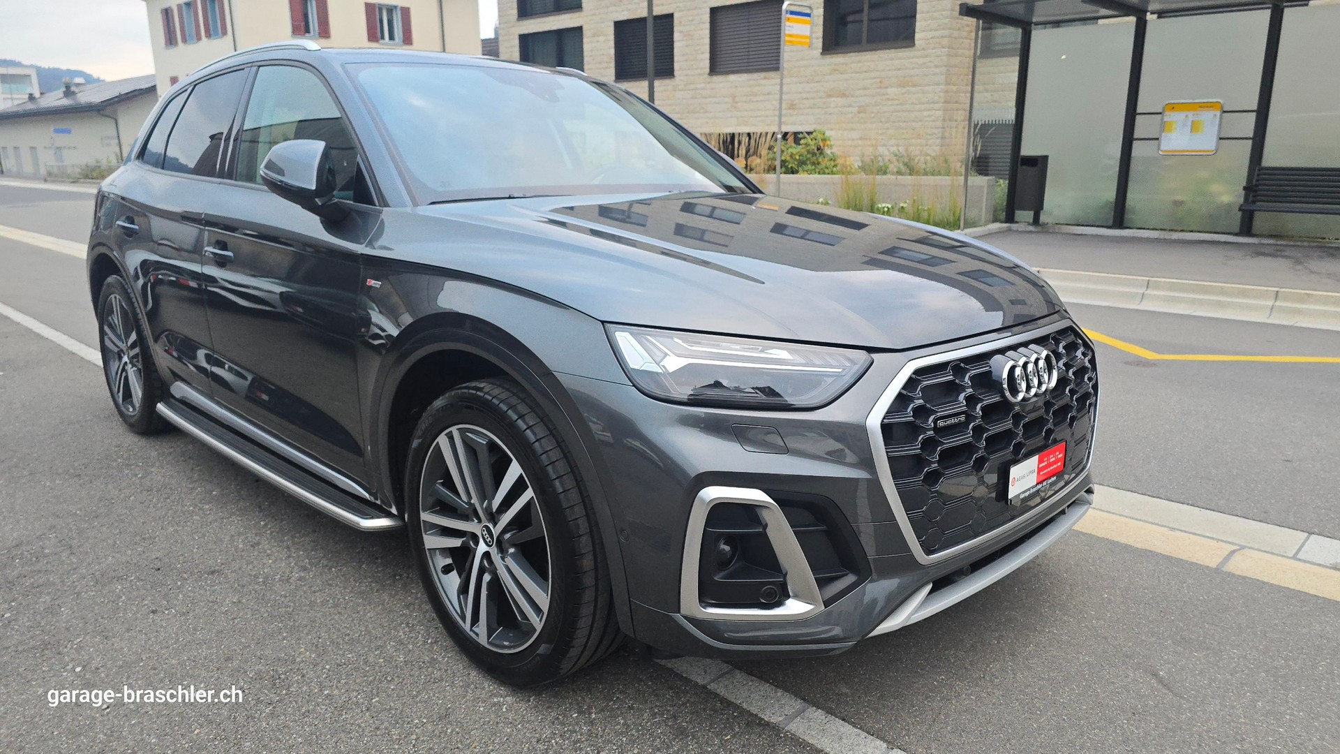 AUDI Q5 40 TDI S-line quattro S-tronic-image-6