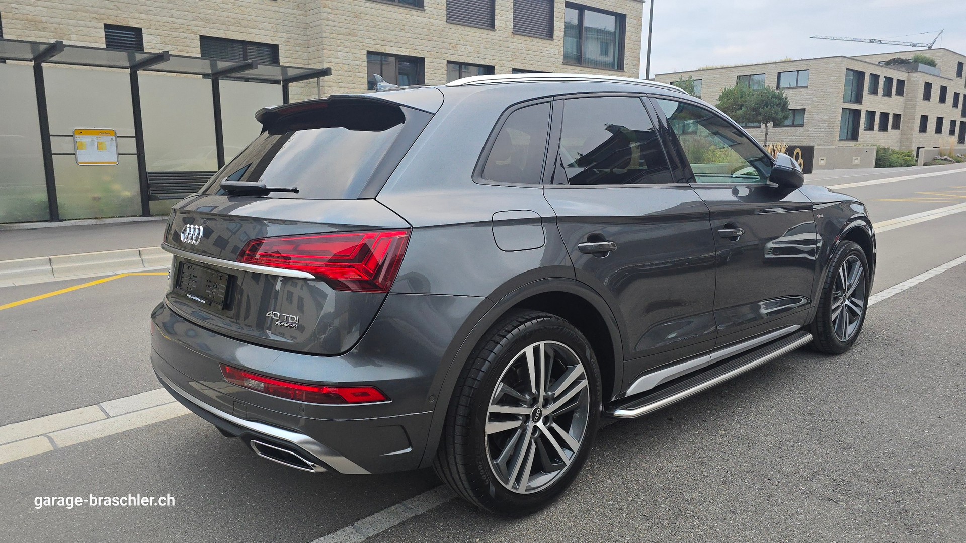 AUDI Q5 40 TDI S-line quattro S-tronic-image-7