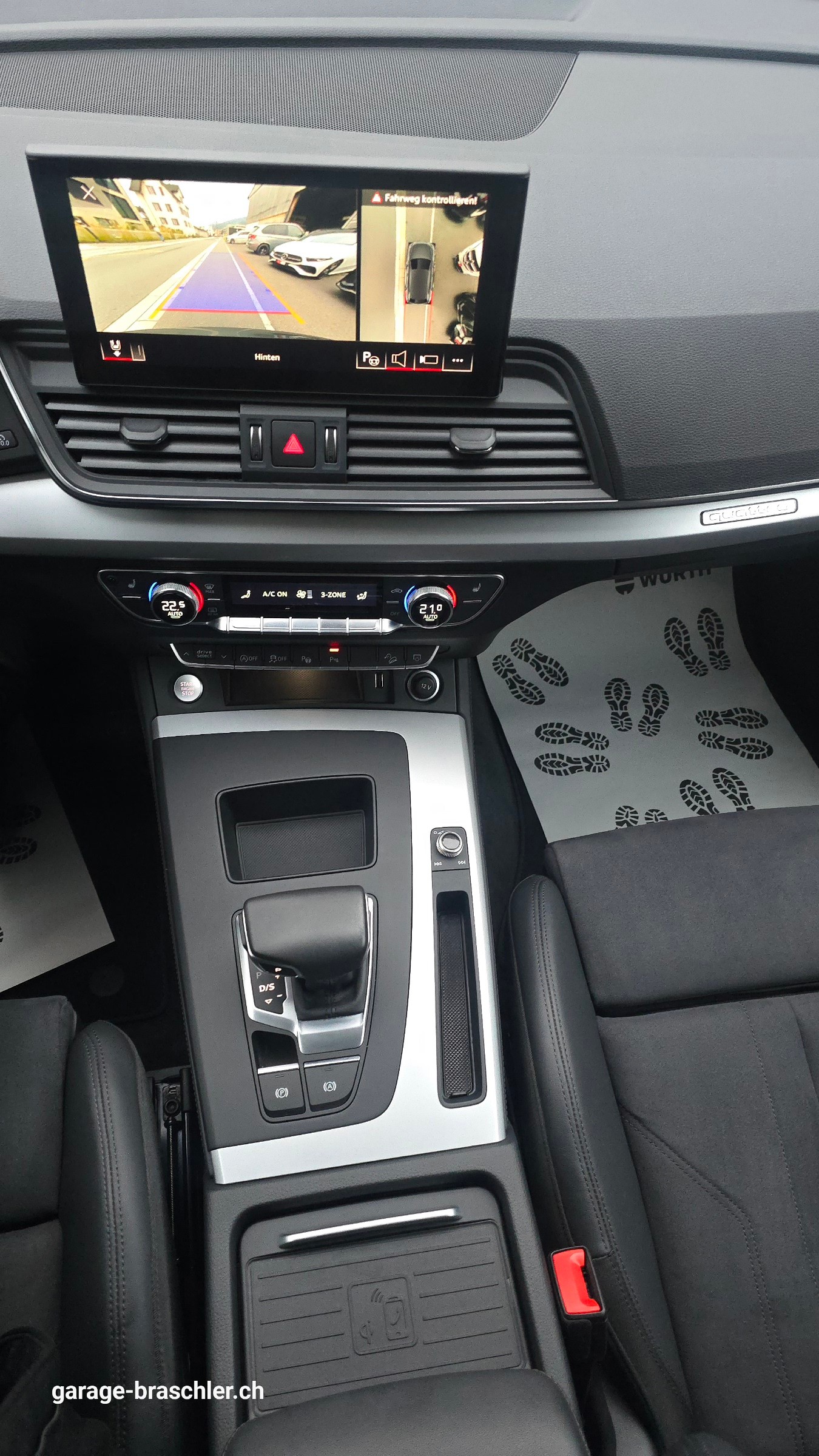 AUDI Q5 40 TDI S-line quattro S-tronic-image-17