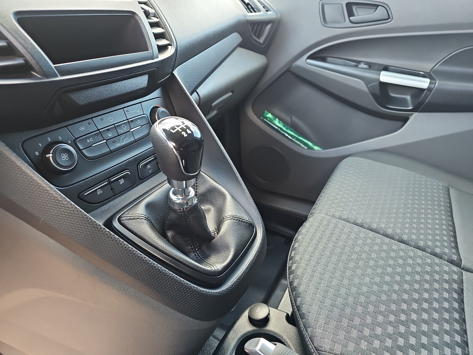 FORD Transit Connect Van 210 L1 1.0 EcoBoost 100 Trend 98372-image-19