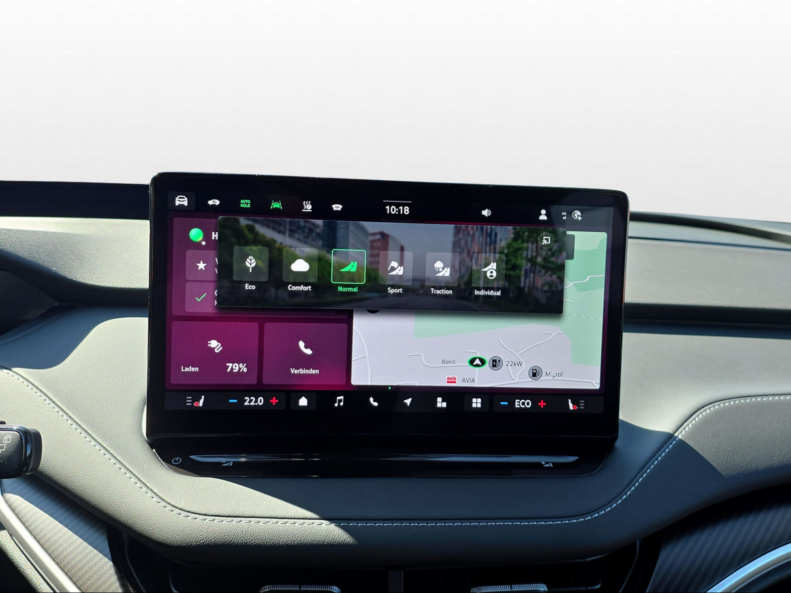 SKODA Enyaq 85x Sportline 4x4-image-8