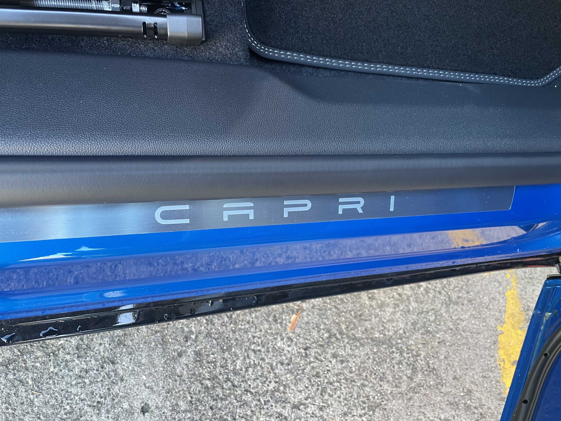 FORD Capri Extended Range Premium-image-15