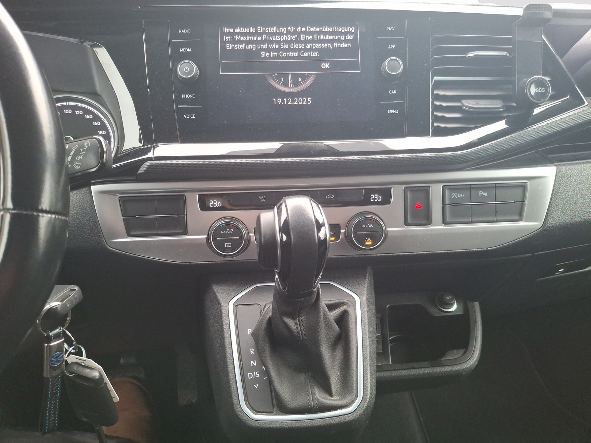 VW T6.1 Multivan 2.0 TDI Trendline Liberty DSG-image-10