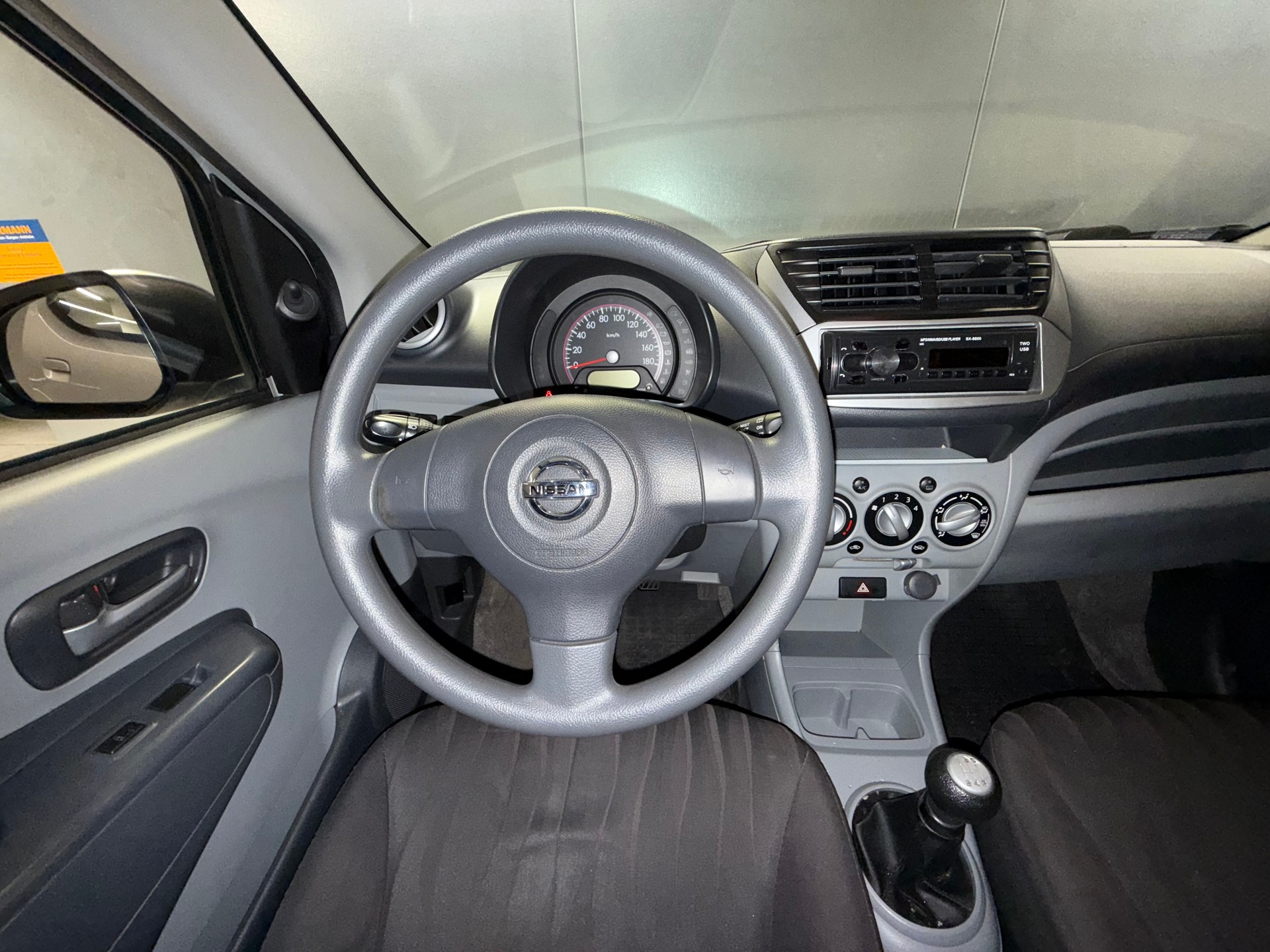 NISSAN Pixo 1.0 acenta Frisch ab MFK-image-9