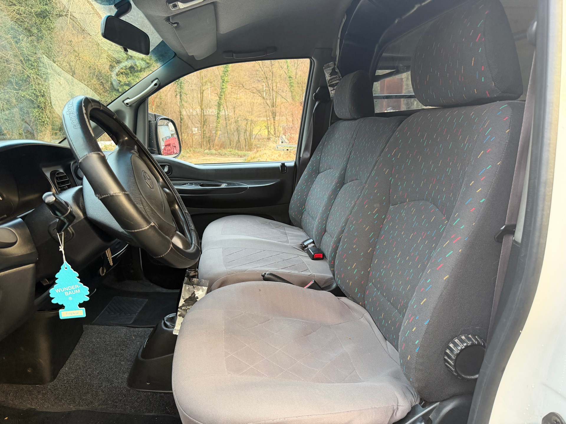 HYUNDAI H-1 Deluxe 2.5TDI-image-7