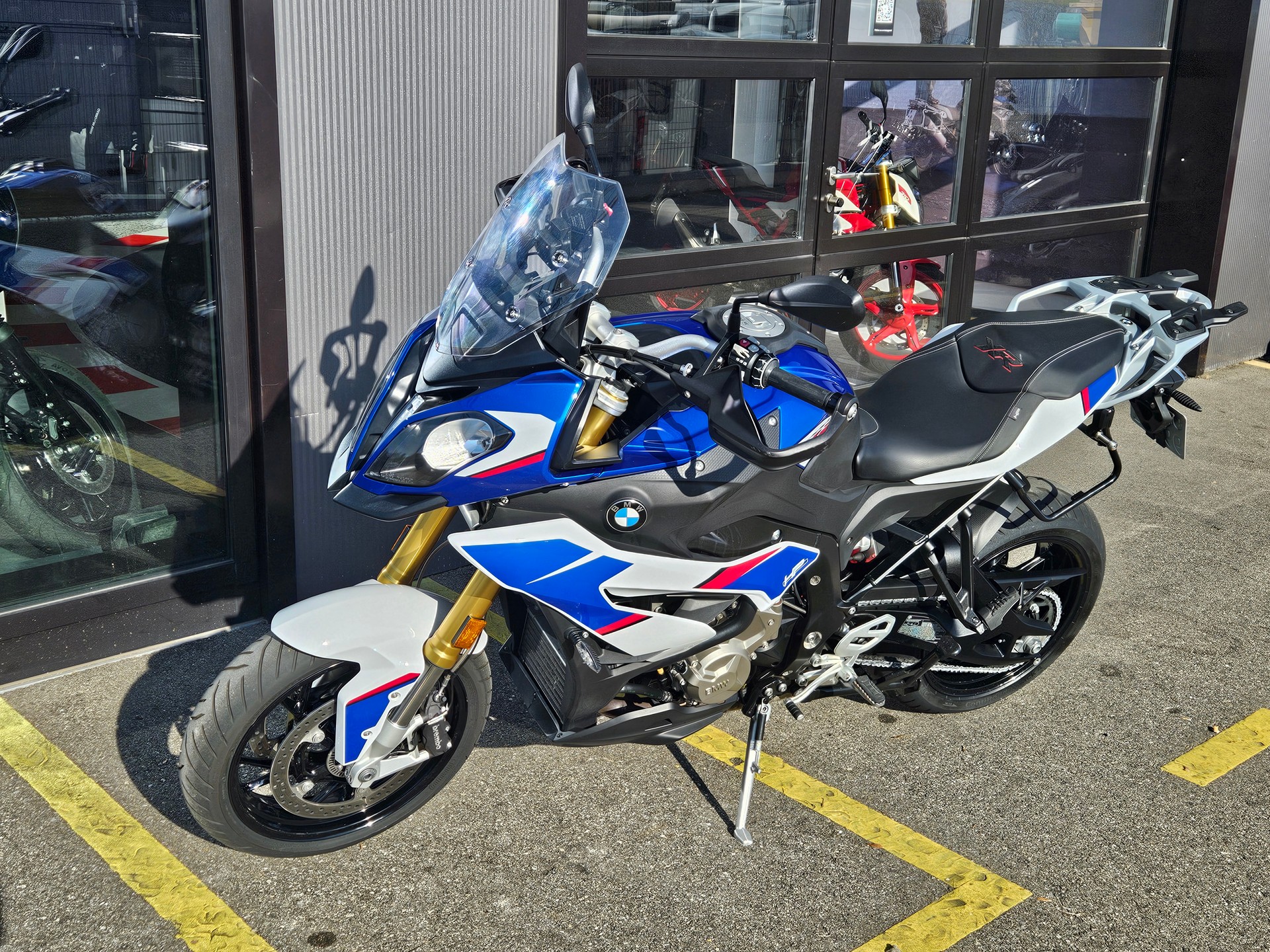 BMW S 1000 XR ABS-image-3