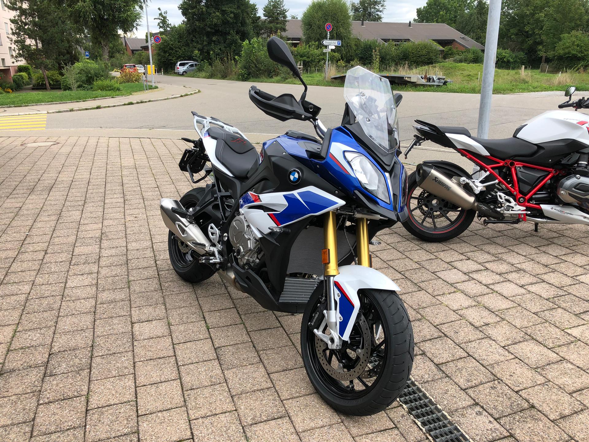 BMW S 1000 XR ABS-image-5