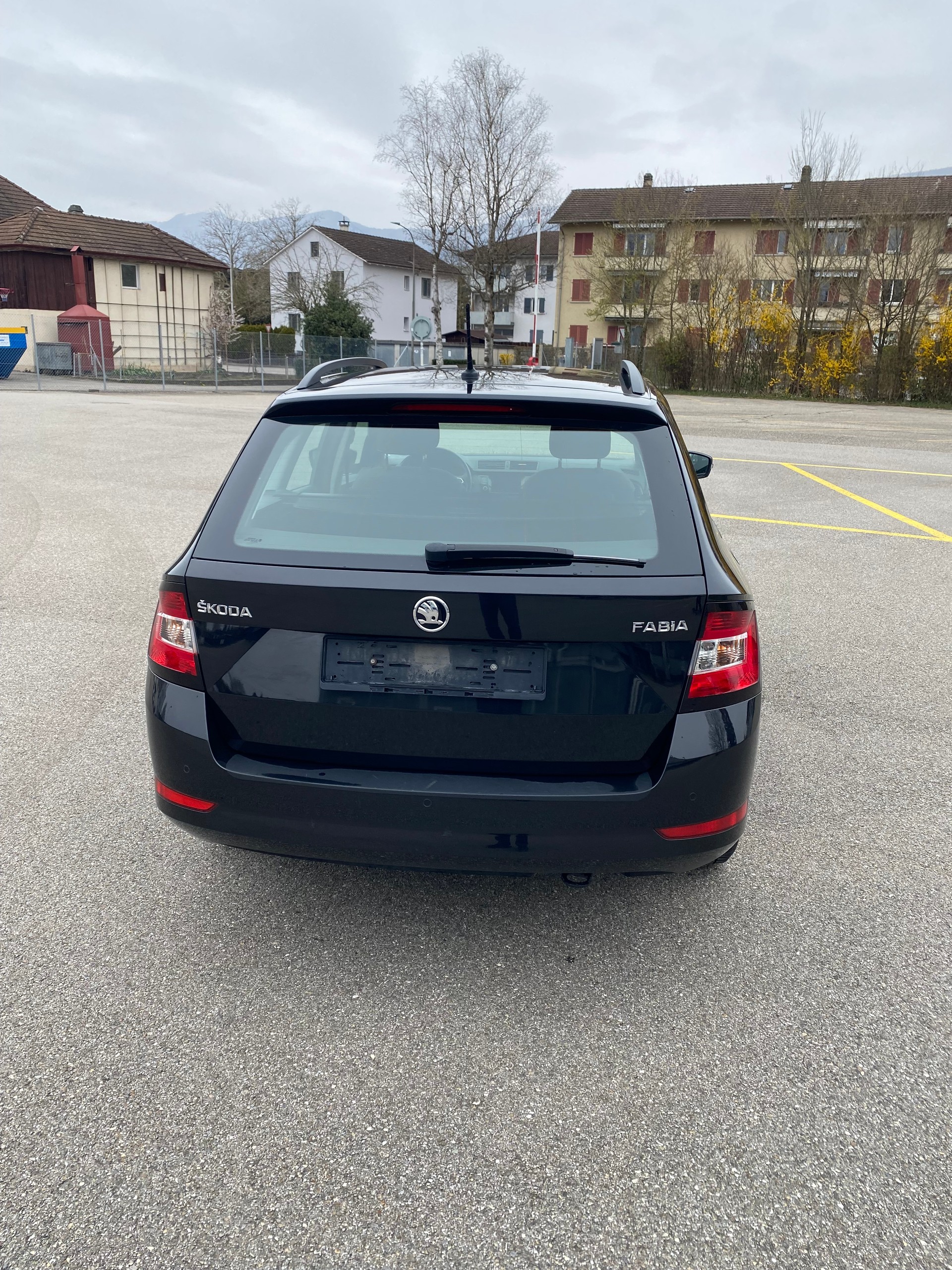 SKODA Fabia Combi 1.0 TSI Soleil-image-6