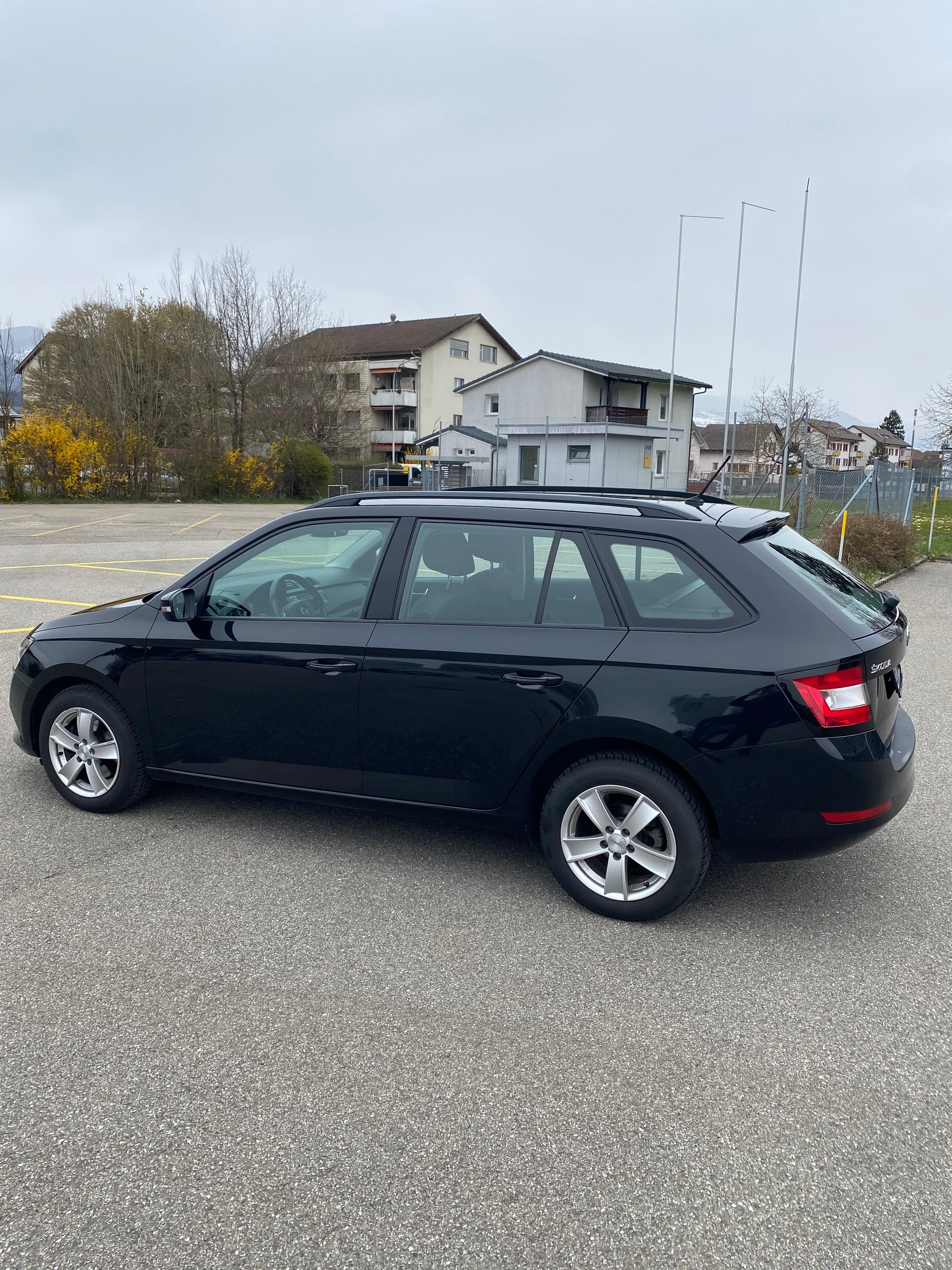 SKODA Fabia Combi 1.0 TSI Soleil-image-8