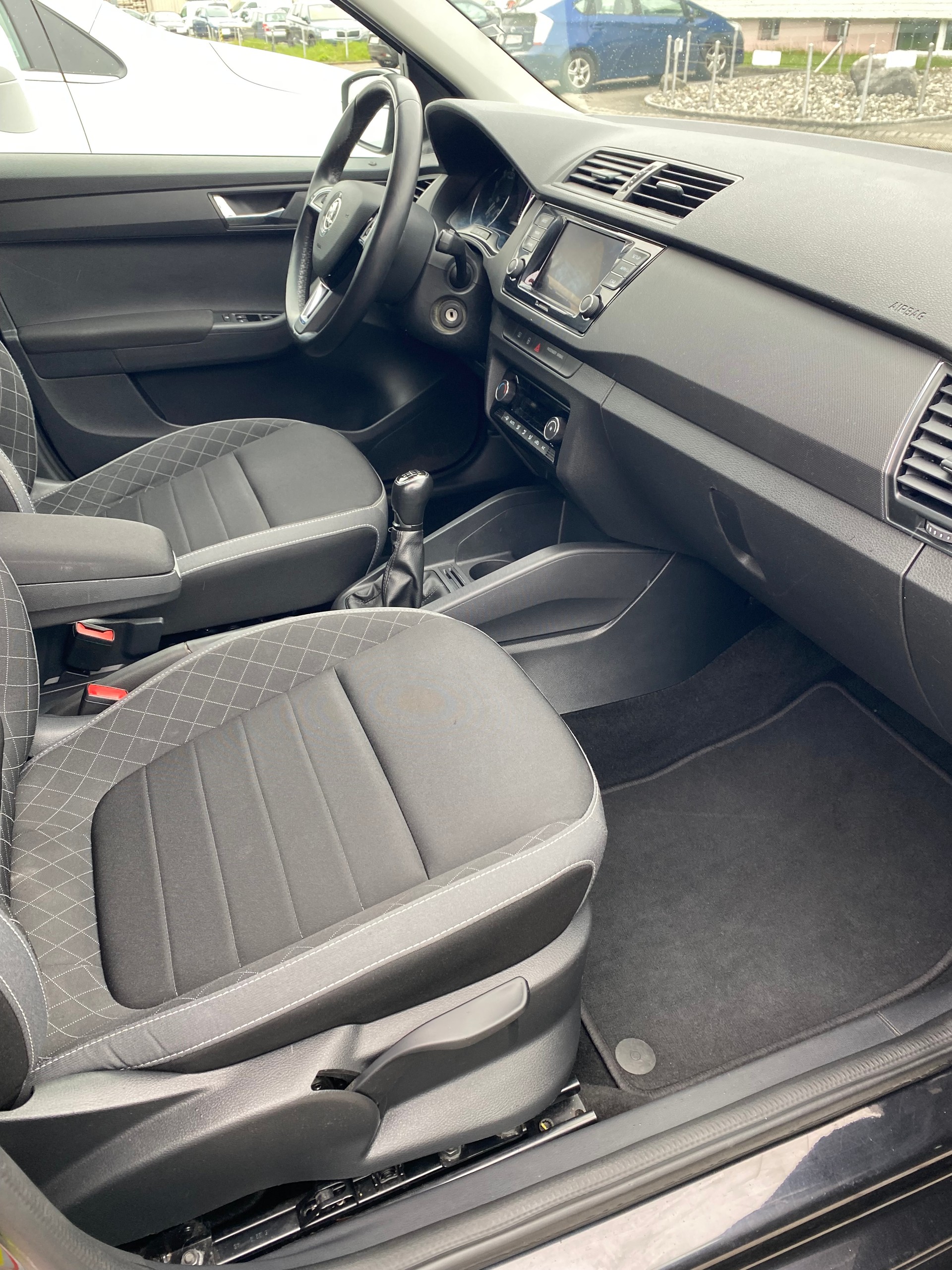 SKODA Fabia Combi 1.0 TSI Soleil-image-15