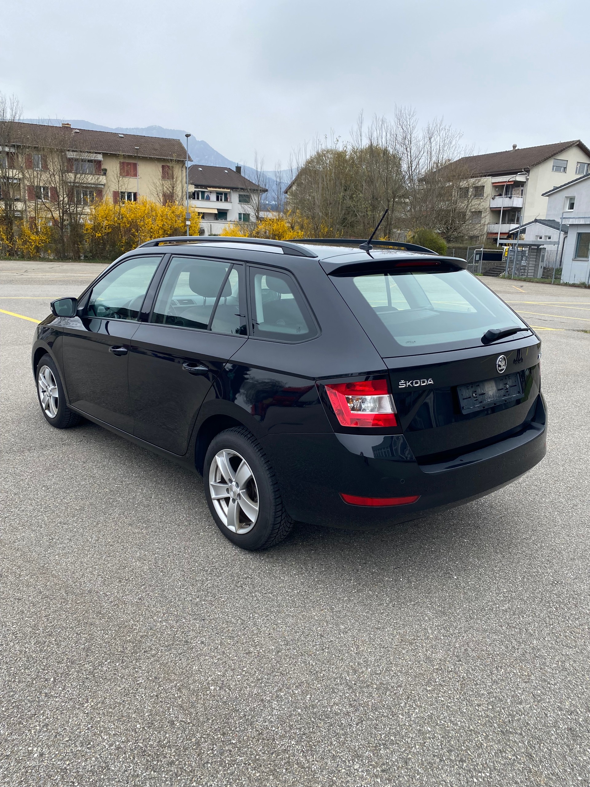 SKODA Fabia Combi 1.0 TSI Soleil-image-7