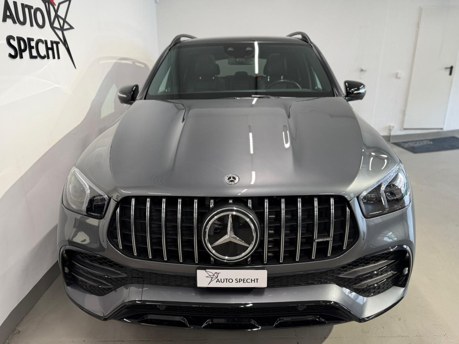 MERCEDES-BENZ GLE 53 AMG 4Matic+ 9G-Speedshift-showroom-element-2