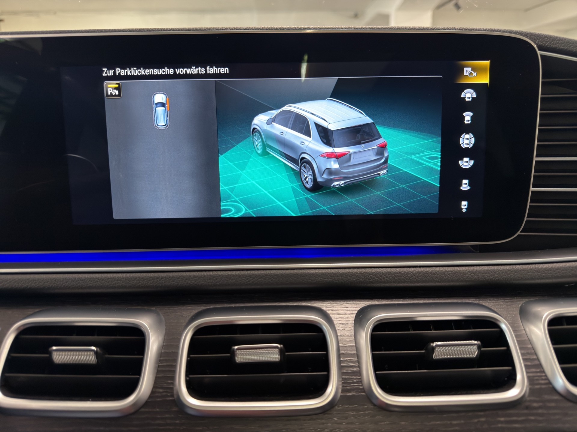 MERCEDES-BENZ GLE 53 AMG 4Matic+ 9G-Speedshift-image-25