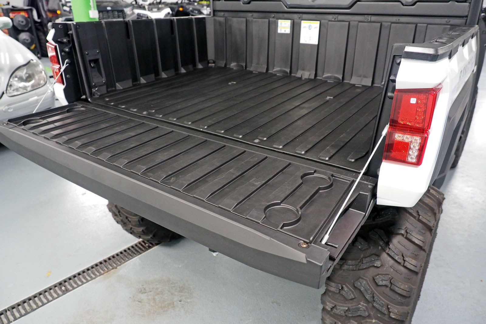 POLARIS Ranger XP Kinetic Premium-image-9