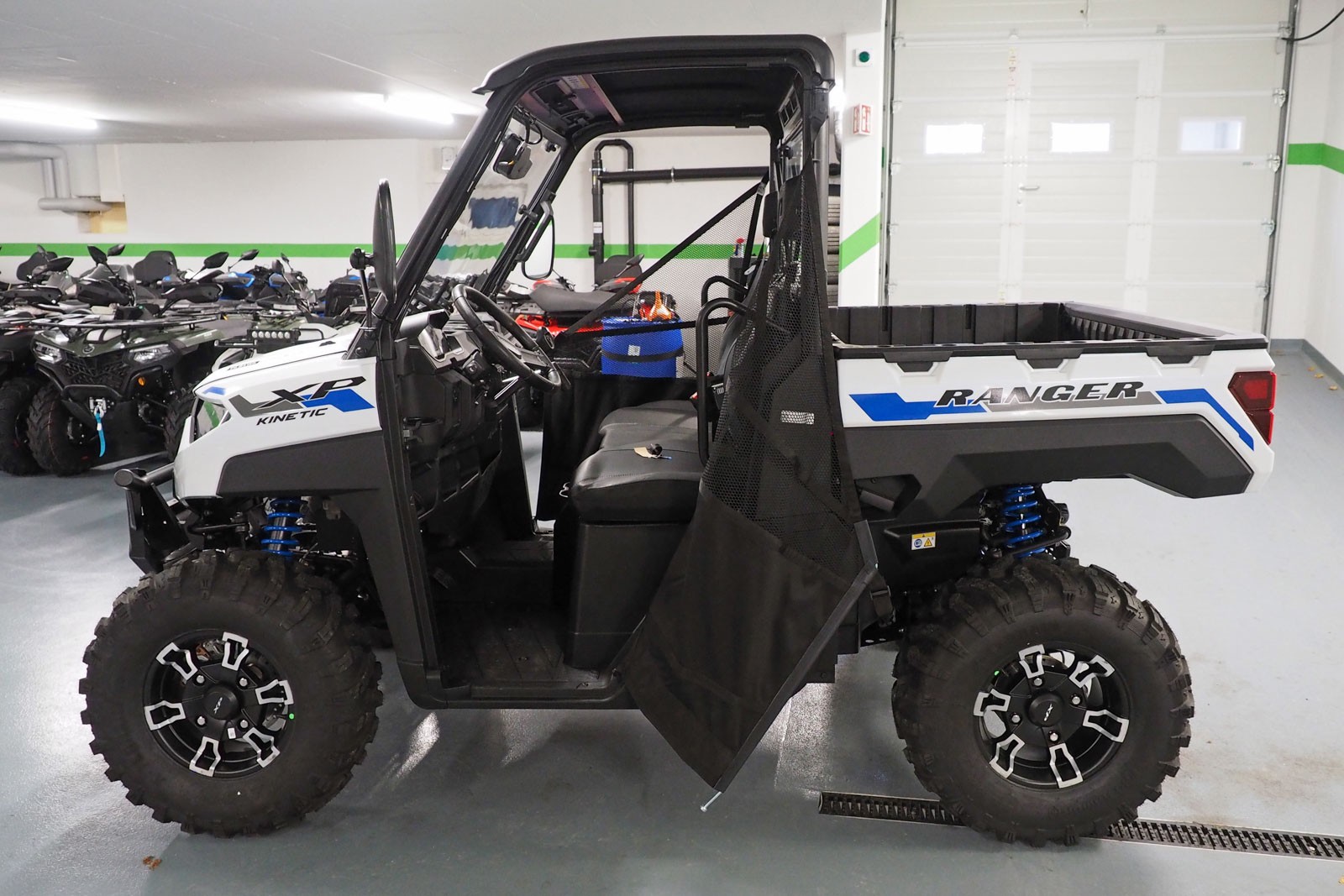 POLARIS Ranger XP Kinetic Premium-image-3