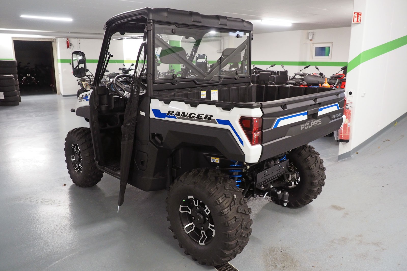 POLARIS Ranger XP Kinetic Premium-image-4